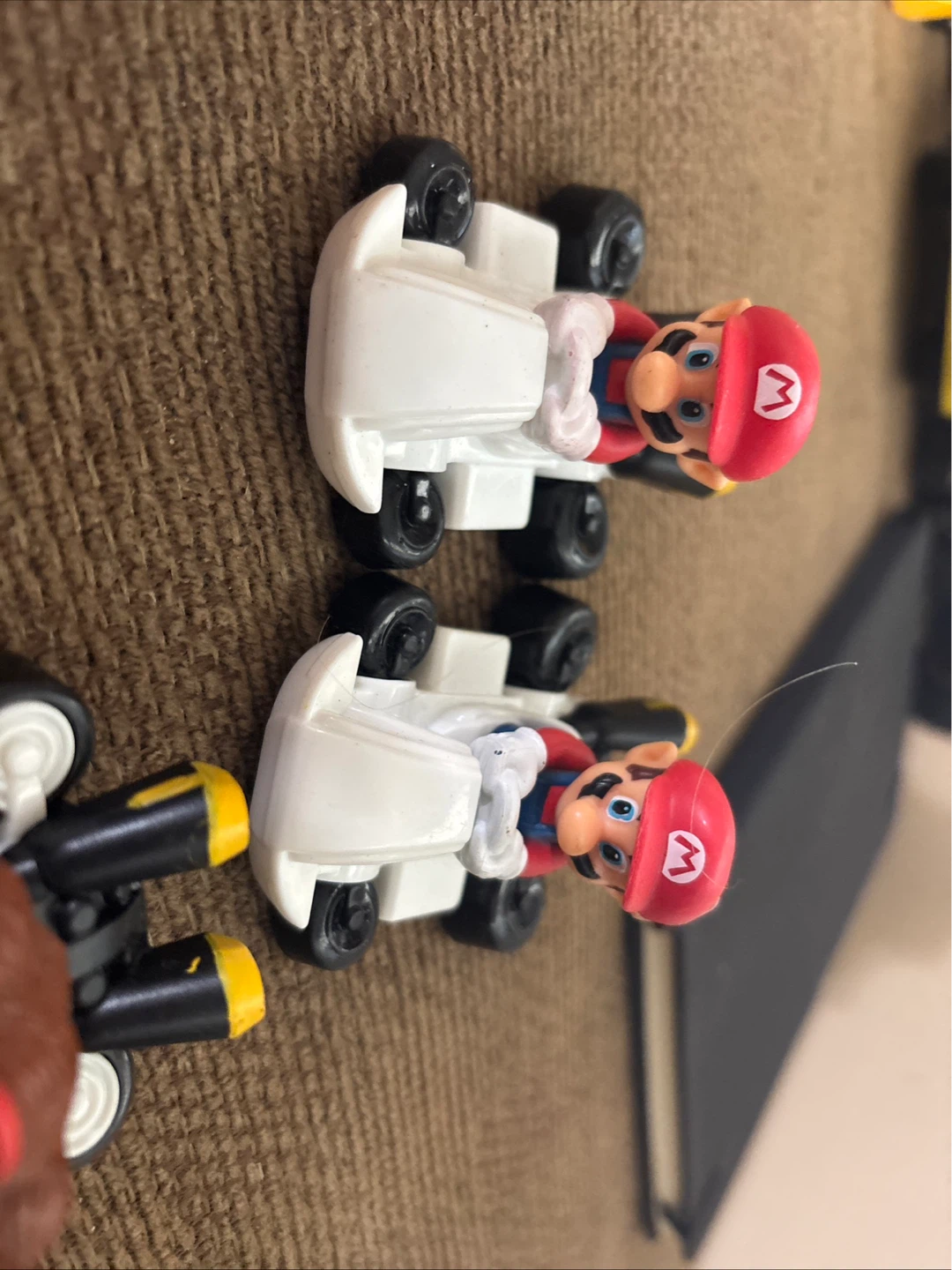 Mario Kart & Friends Mini Figures Lot - photo 5