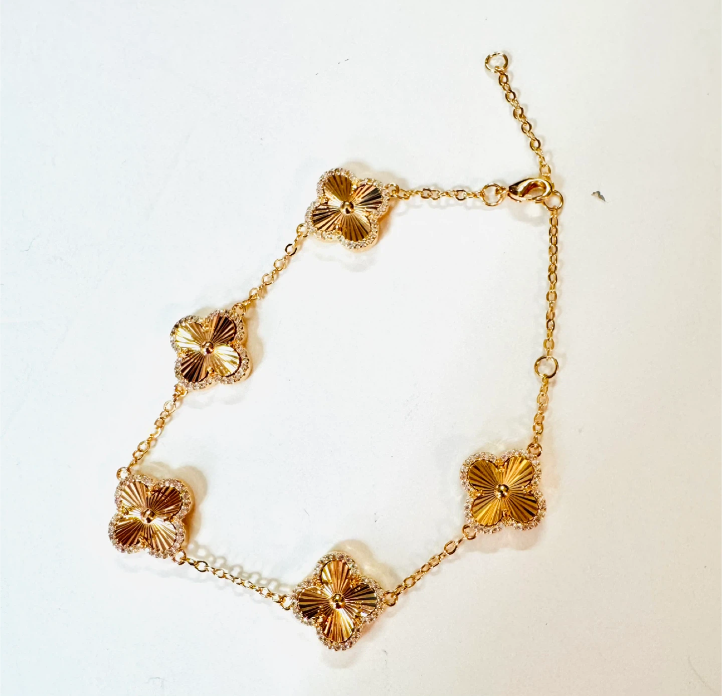 NEW 18k Gold Plate Clover Bracelet with CZ diamonds