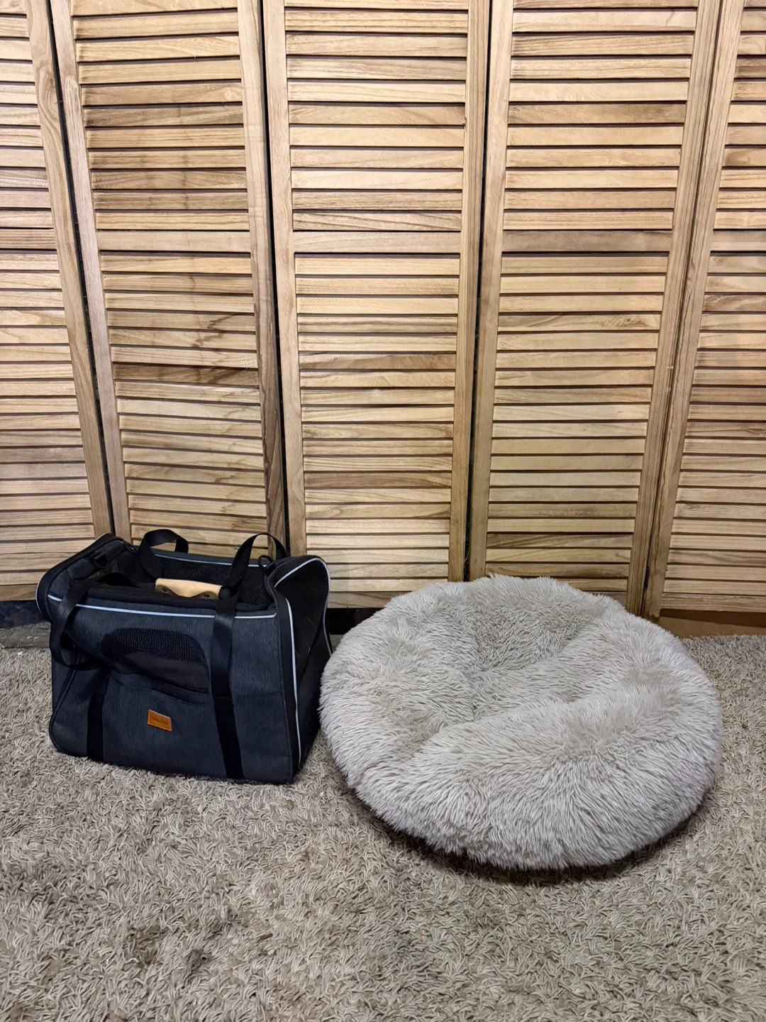 Pet Bed & Pet Carrier Bag
