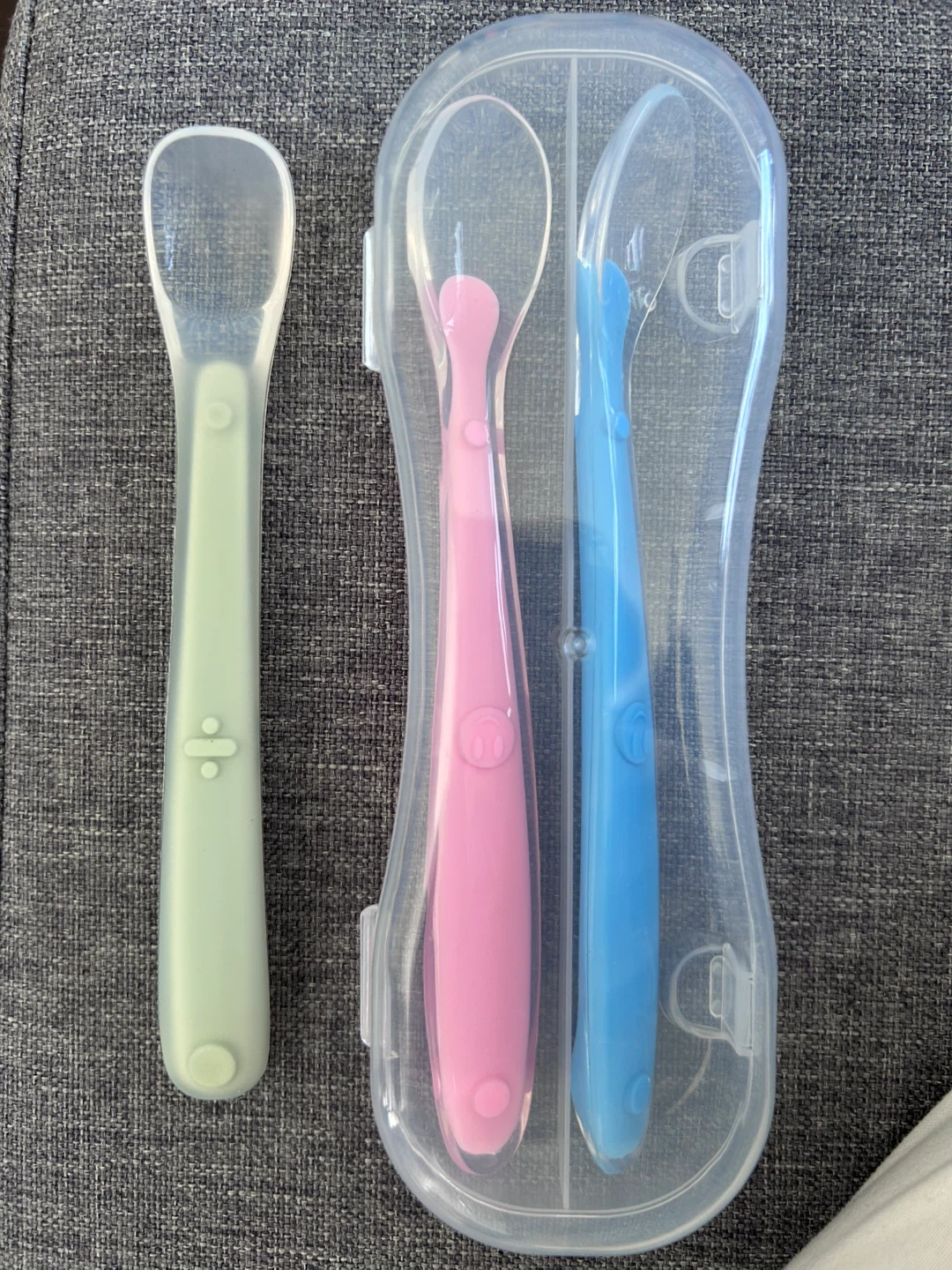 Silicon soft spoons