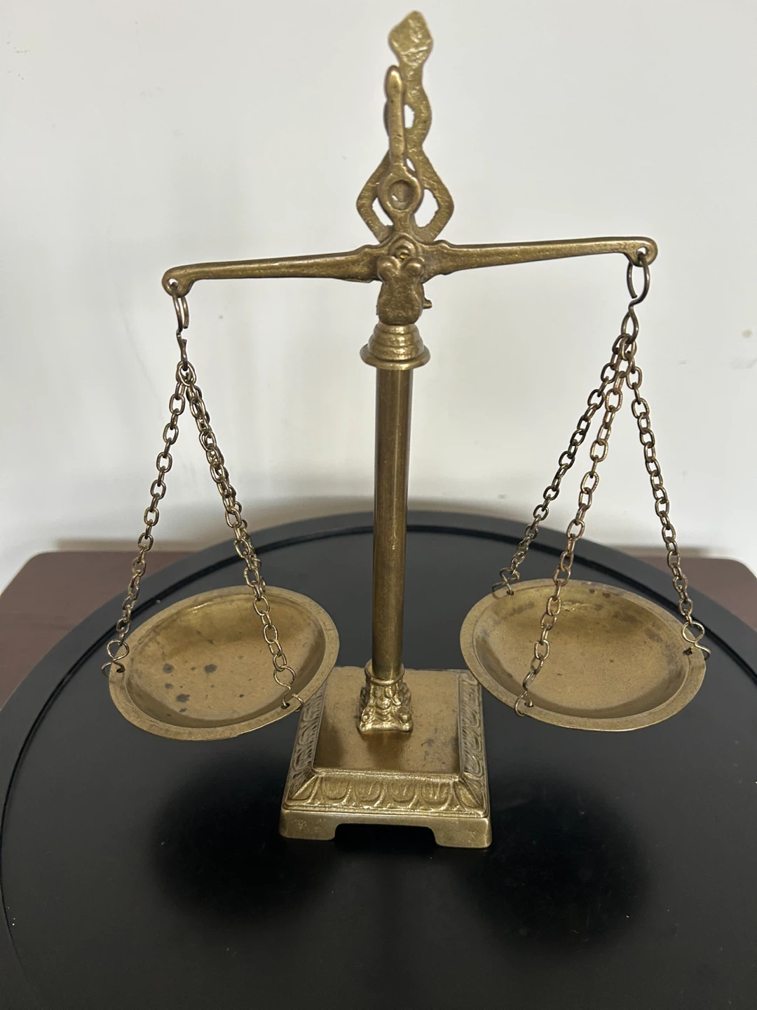 Antique Style Brass Lawyer Scales -Office Decor - 11” - photo 3