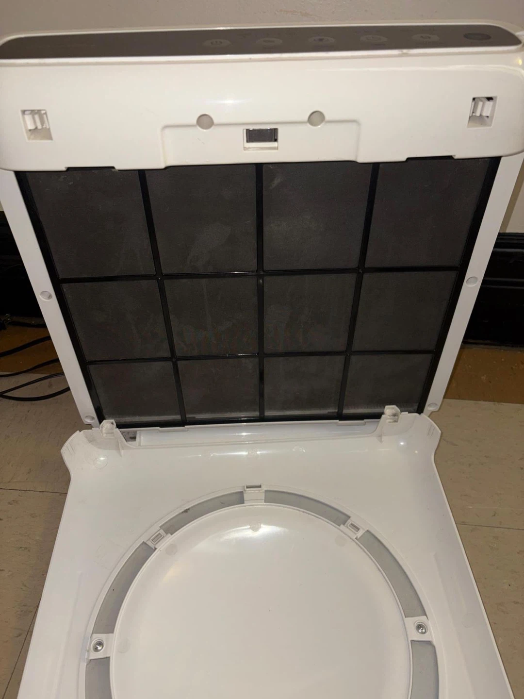 One Coway Air Purifier - photo 4