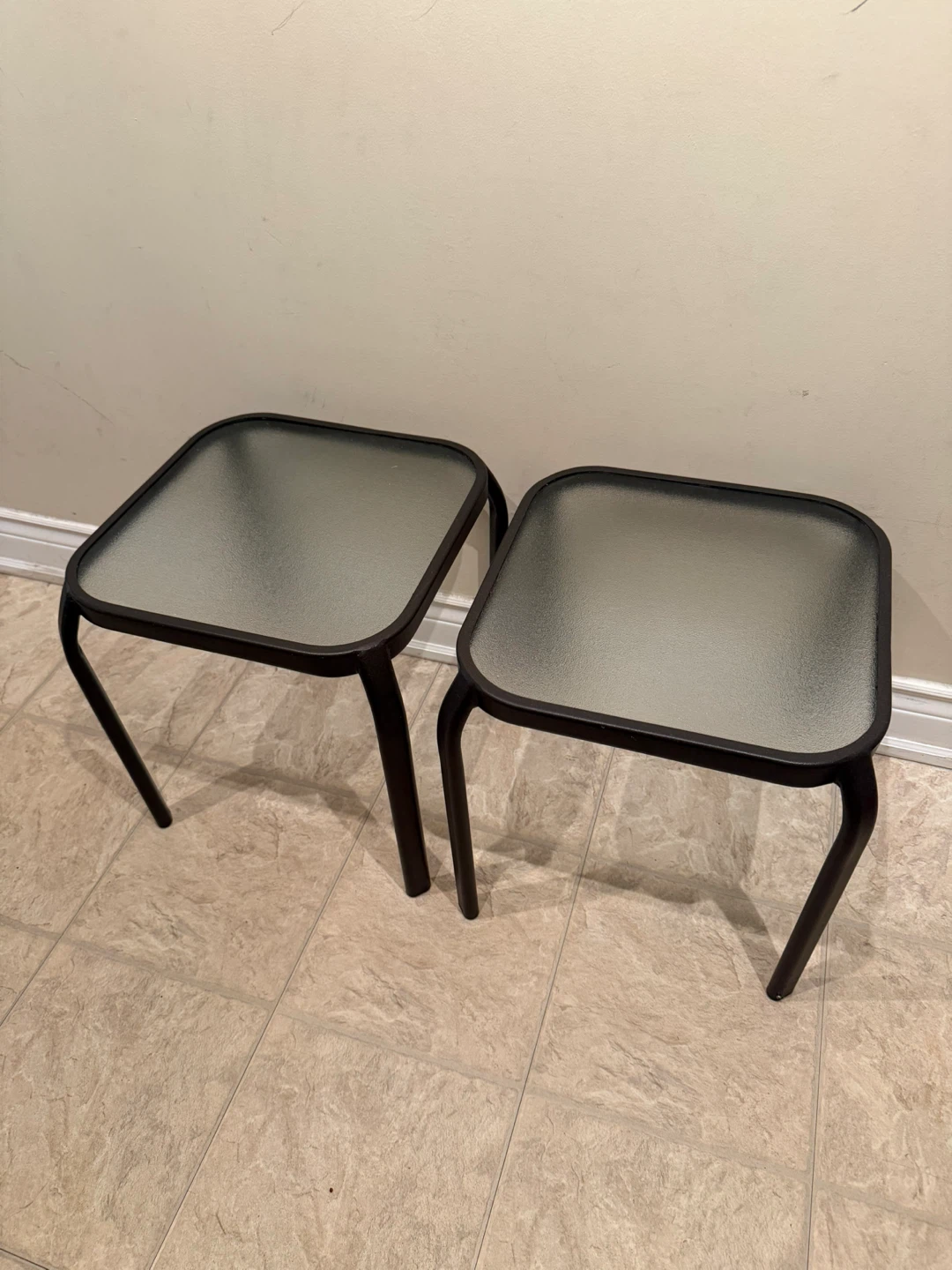 Set of 2 Side Tables with Frosted Glass Tops - photo 3
