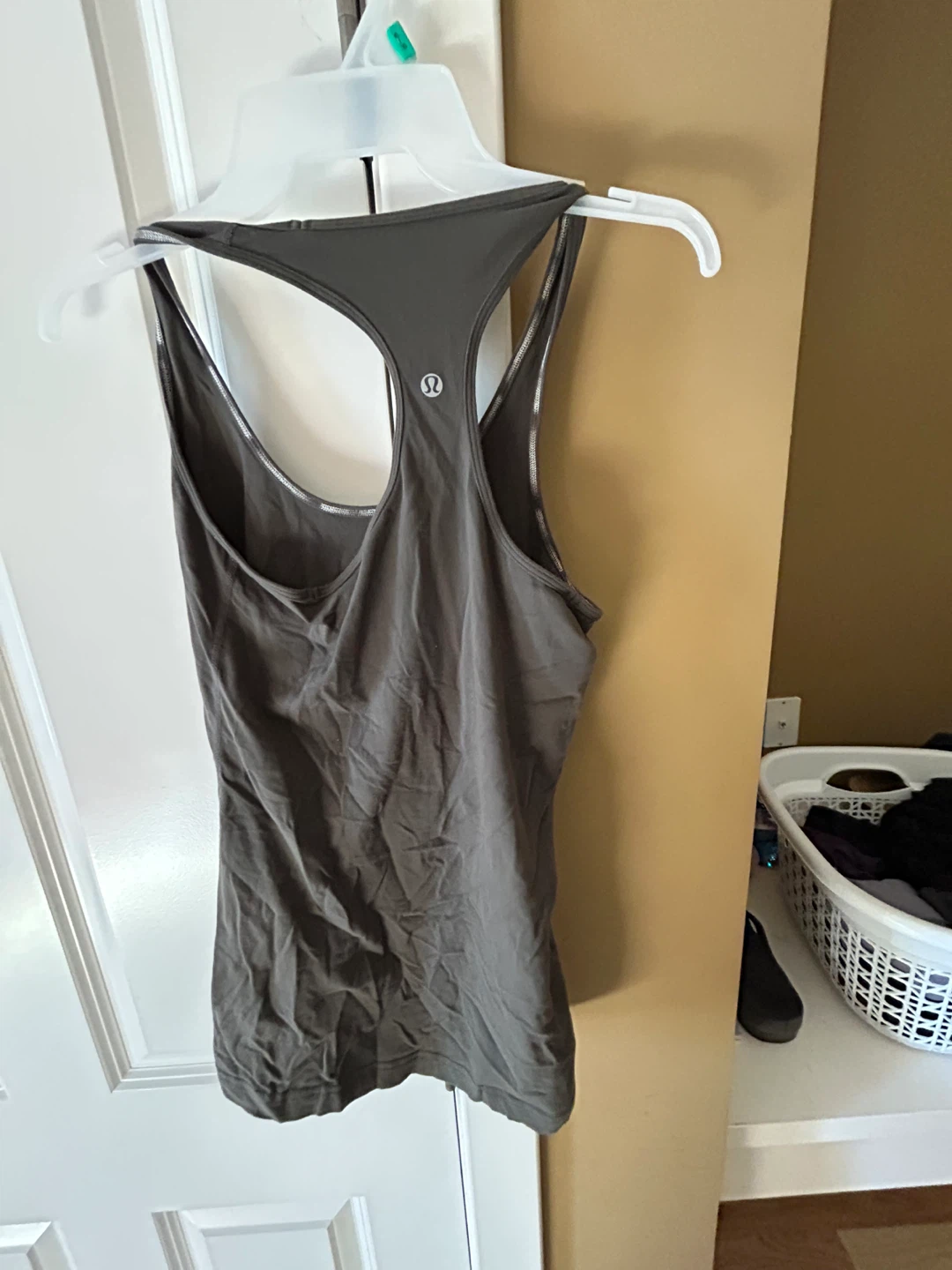 Lululemon Tank Top size 8 - photo 4