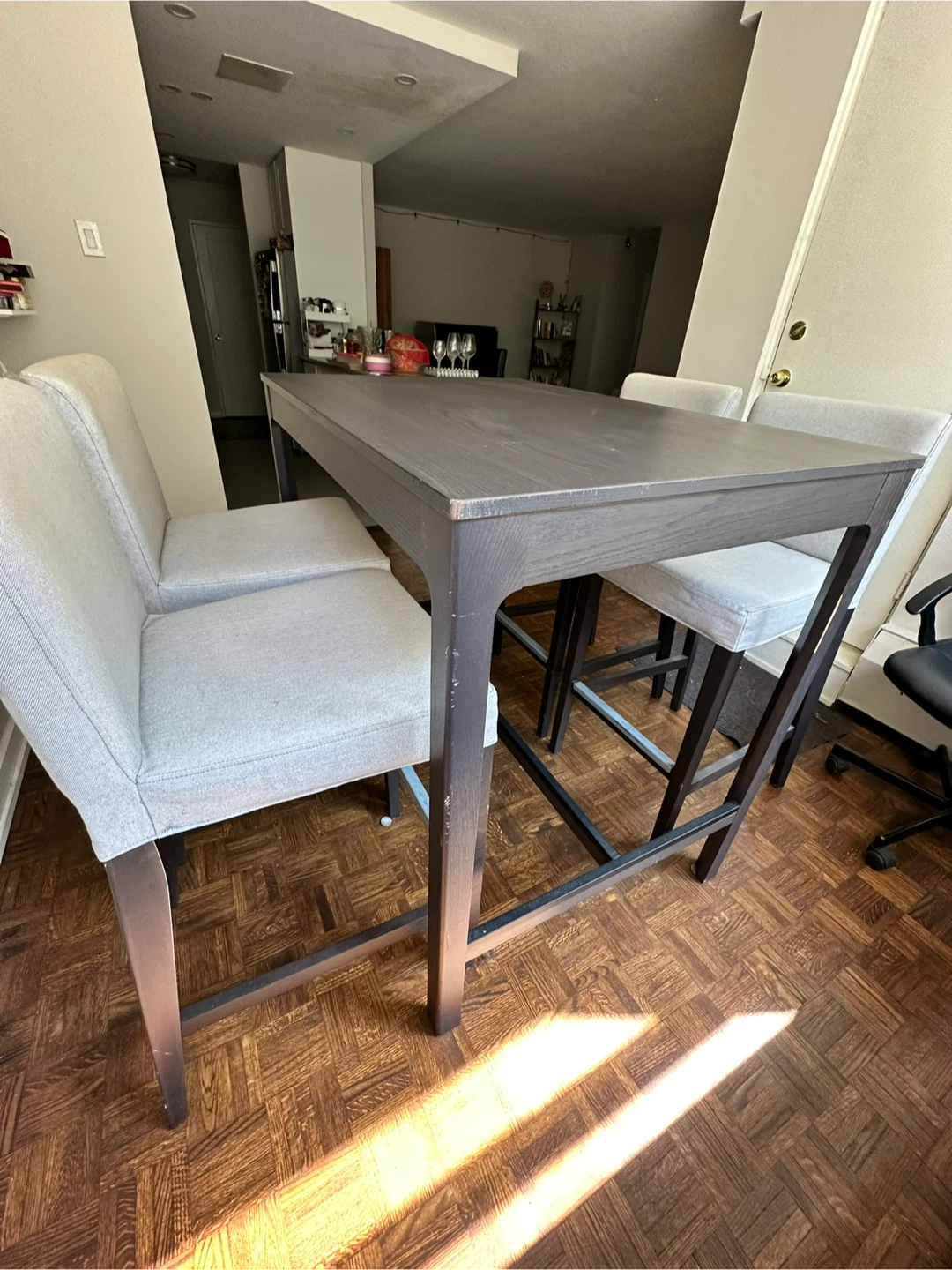Bar Table and 4 Stools Set - photo 4