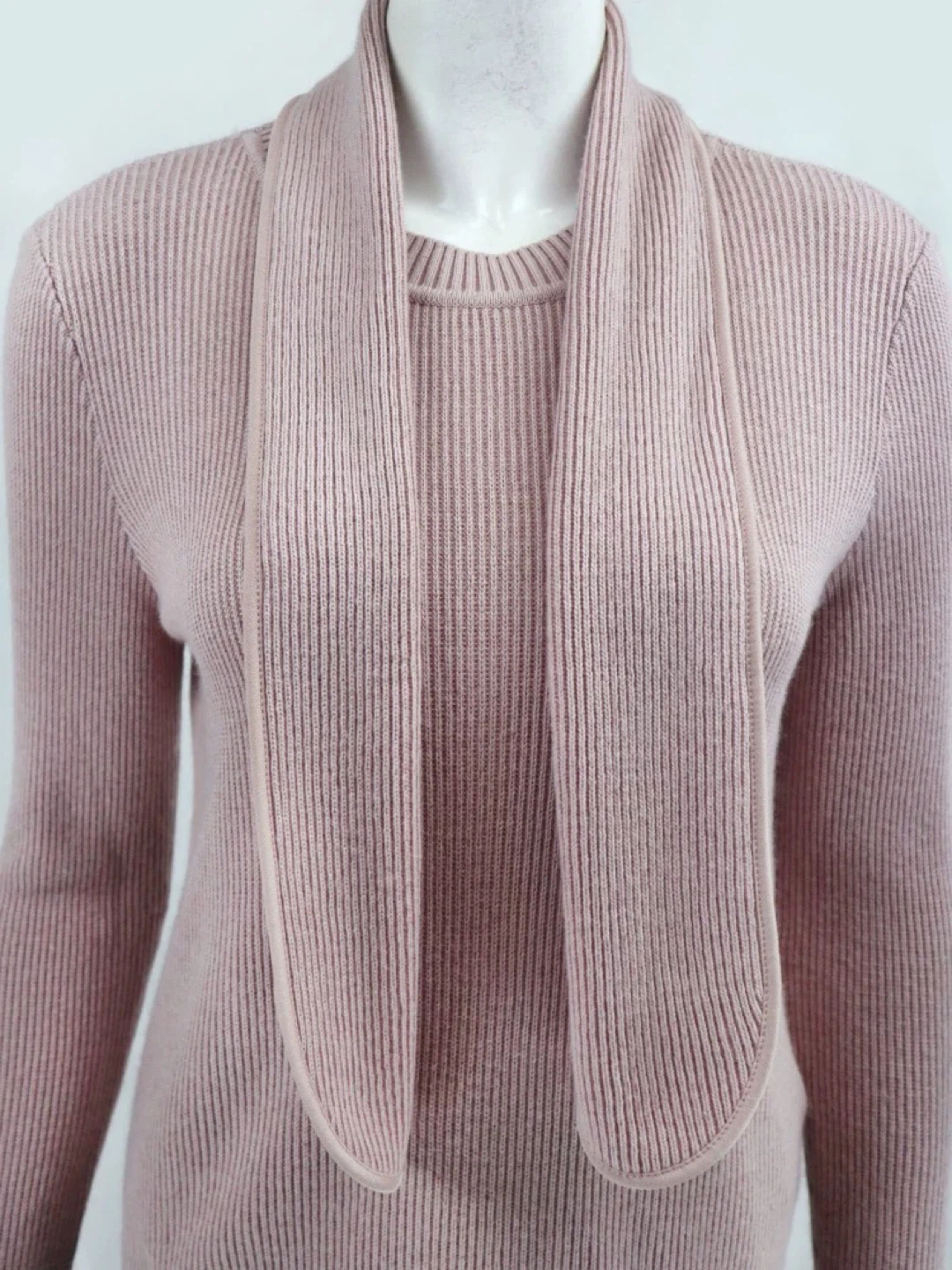 Size XS/S Women's Wool & Cashmere Sweater - Excellent Condition - photo 4