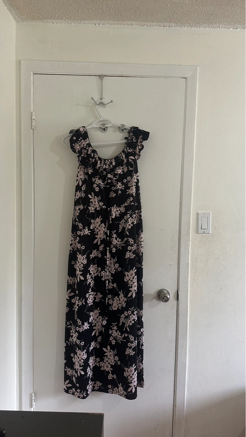 EMMA & MICHELE Floral Maxi Dress - Women's Size M