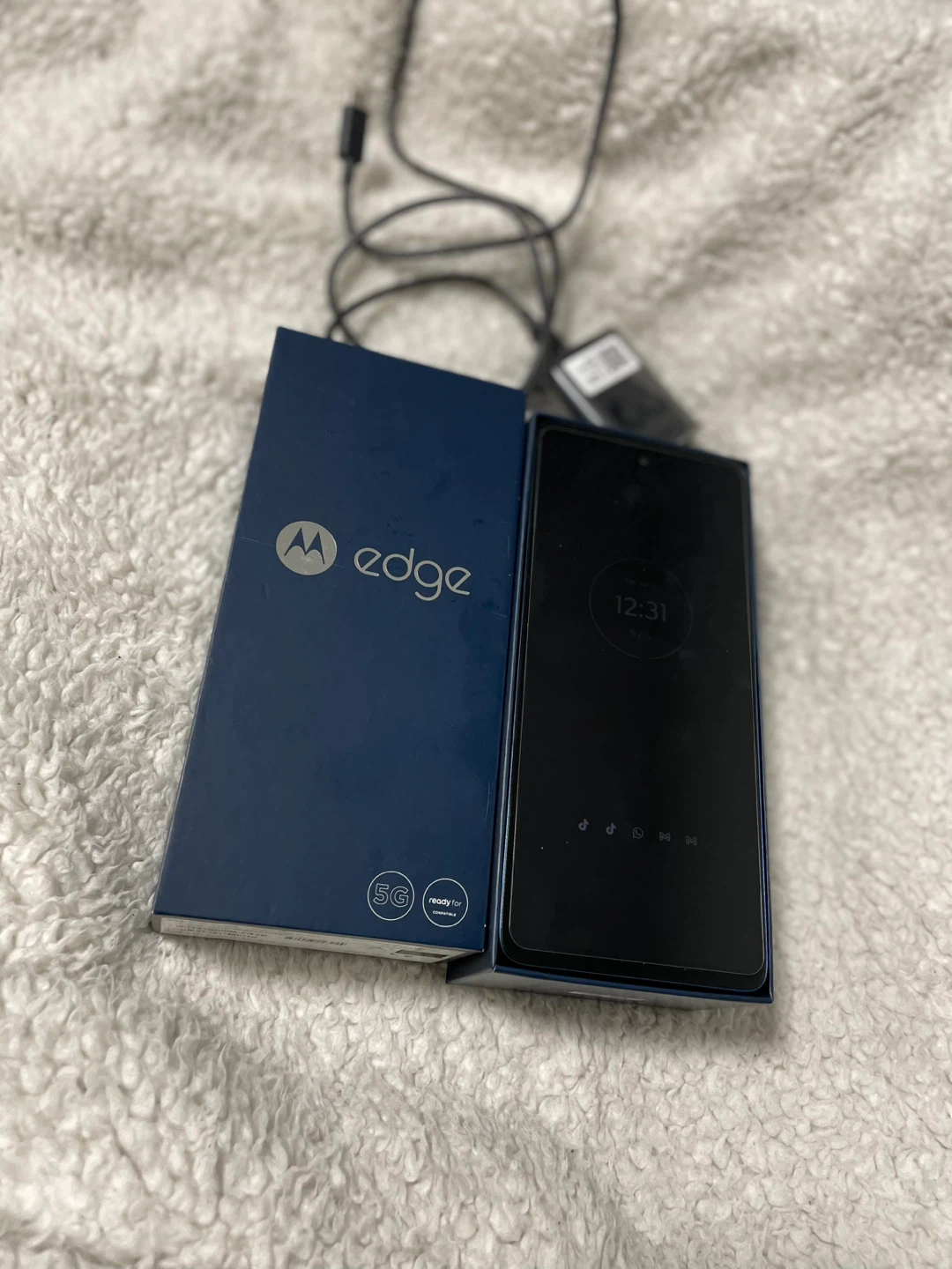 Motorola edge 2021 8 gb ram rom 256gb nebula blue