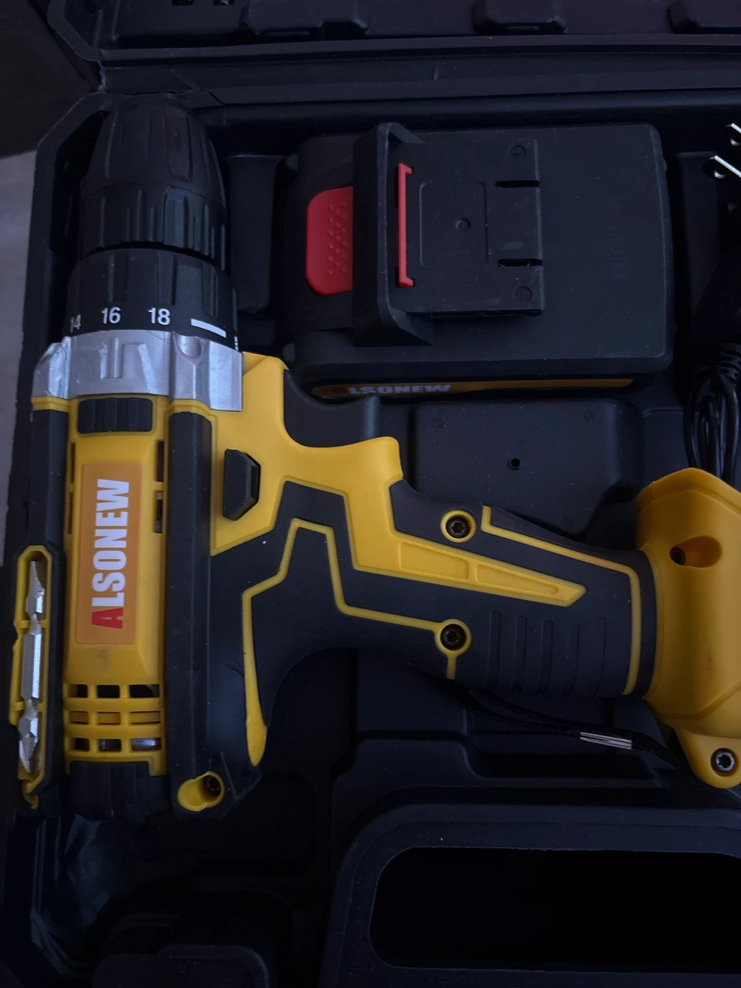 ALSO NEW Brushless Cordless Drill with Case and Accessories - photo 2
