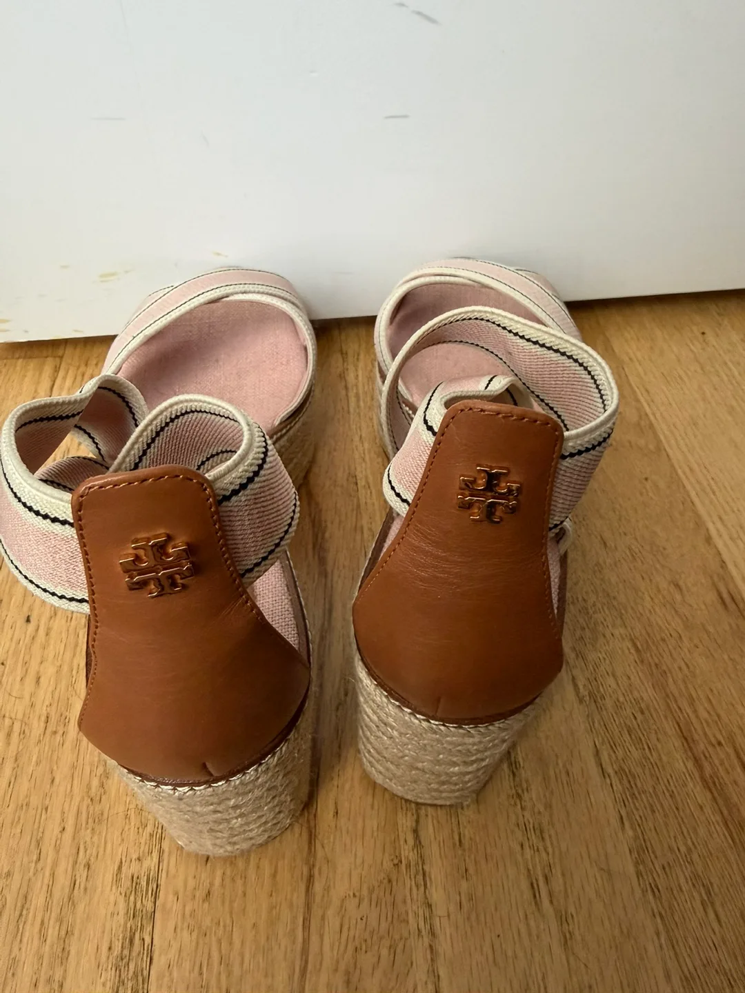 Tory Burch Espadrille Wedge Sandals Pink Striped Size 7 - photo 2
