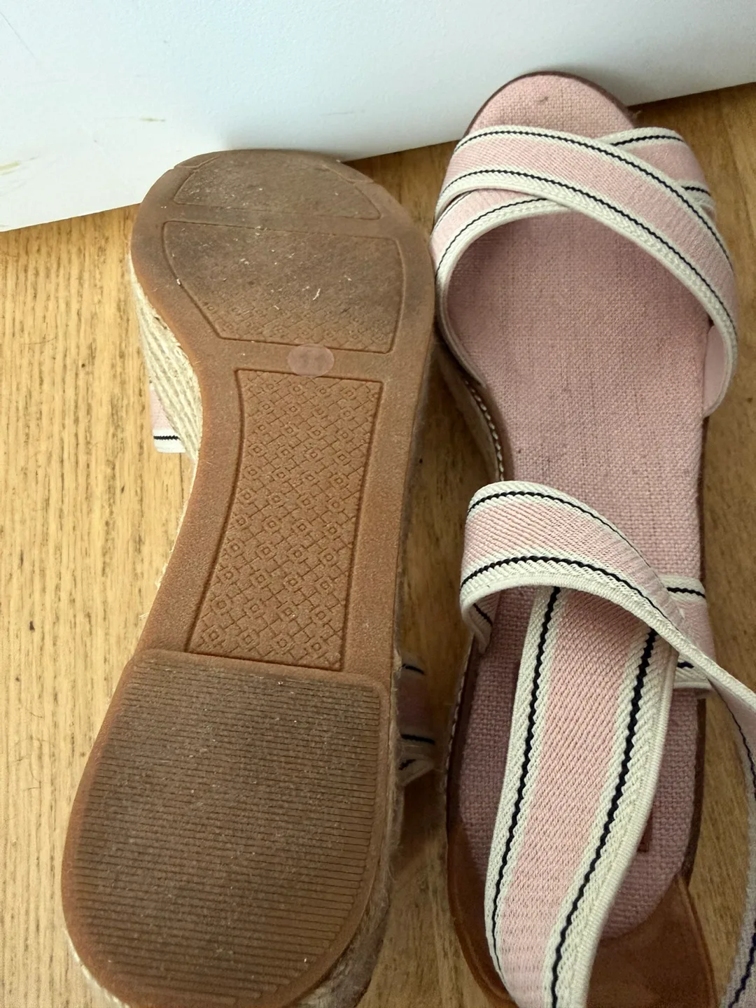 Tory Burch Espadrille Wedge Sandals Pink Striped Size 7 - photo 3