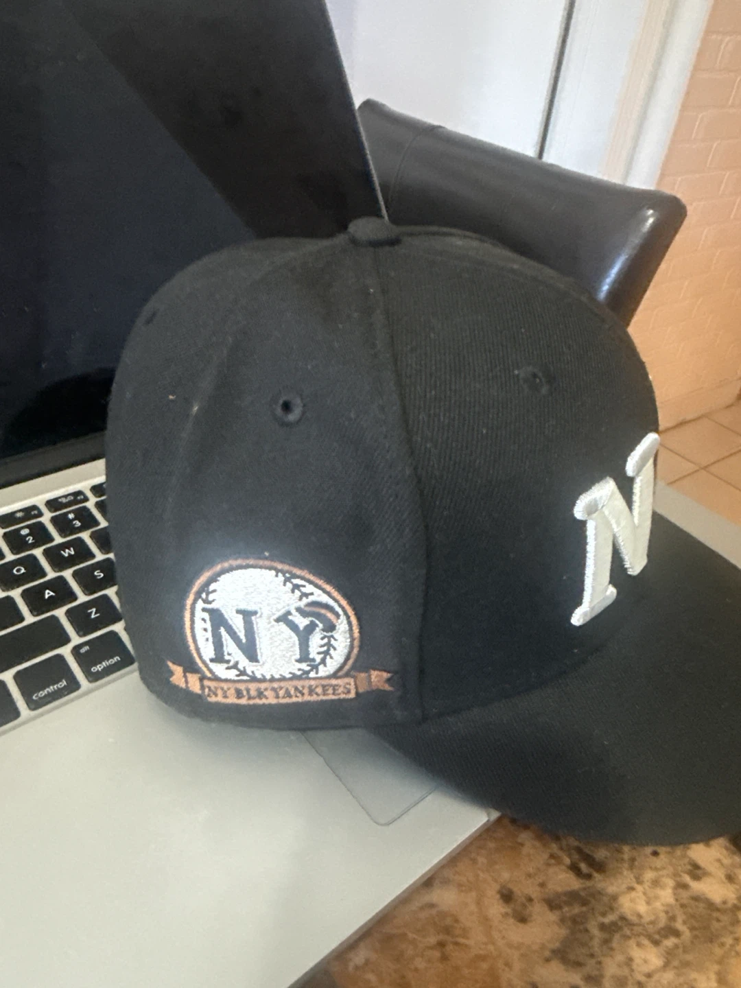 Rings & Crowns Black "NY BLK YANKEES" Baseball Cap - photo 2