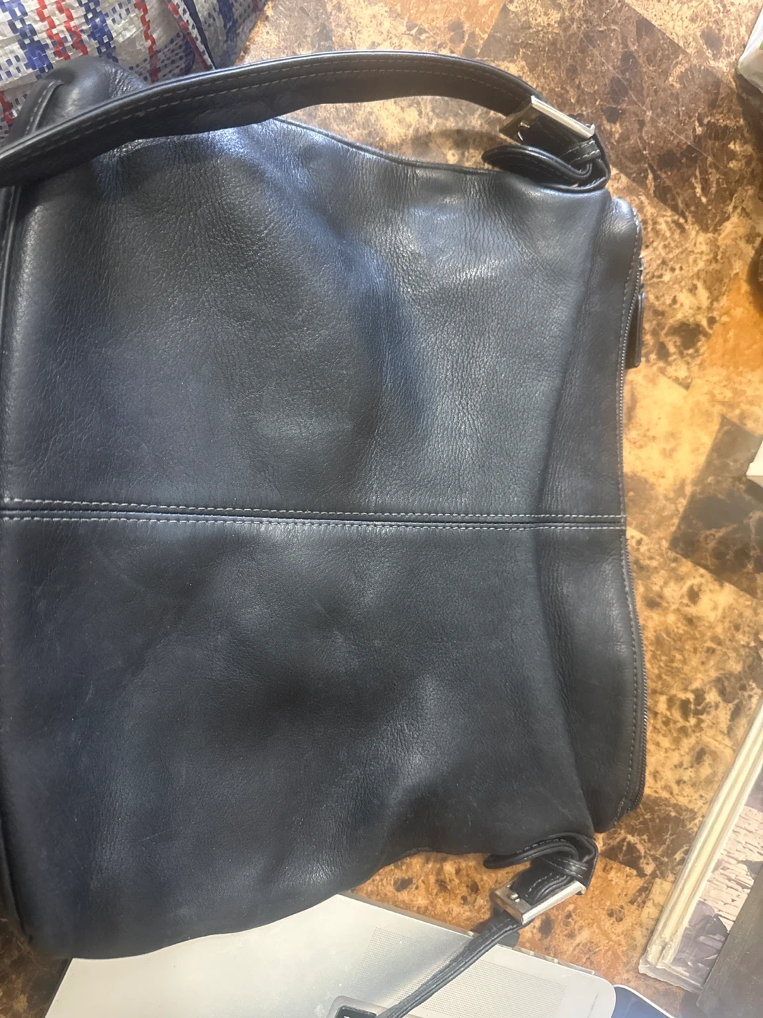 Tignanello Black Leather Hobo Shoulder Bag - photo 3