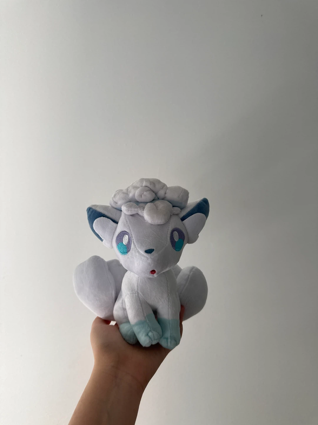 Pokemon Alolan Vulpix Plush