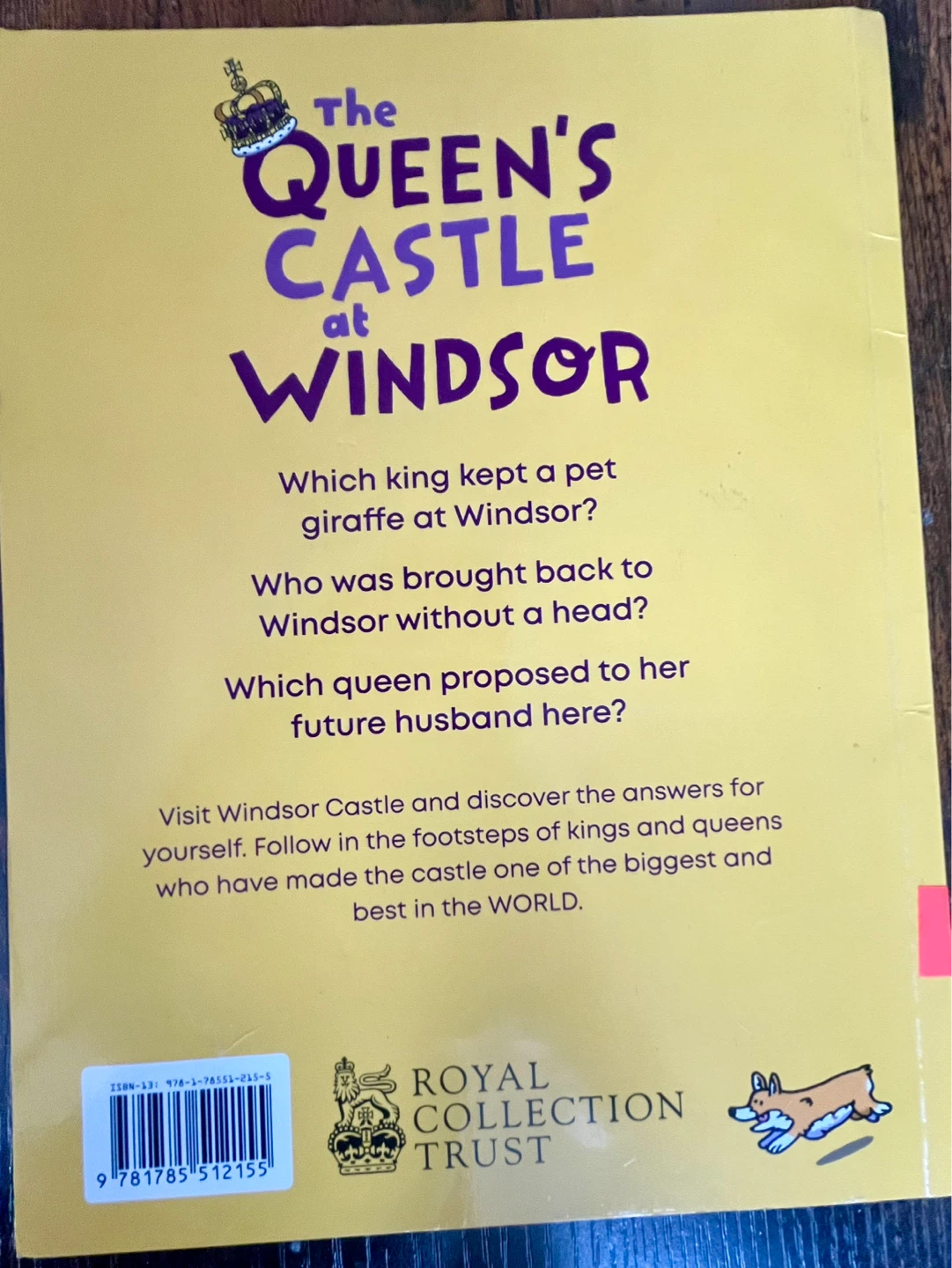 The Queen's Castle at Windsor Family Guidebook - photo 2