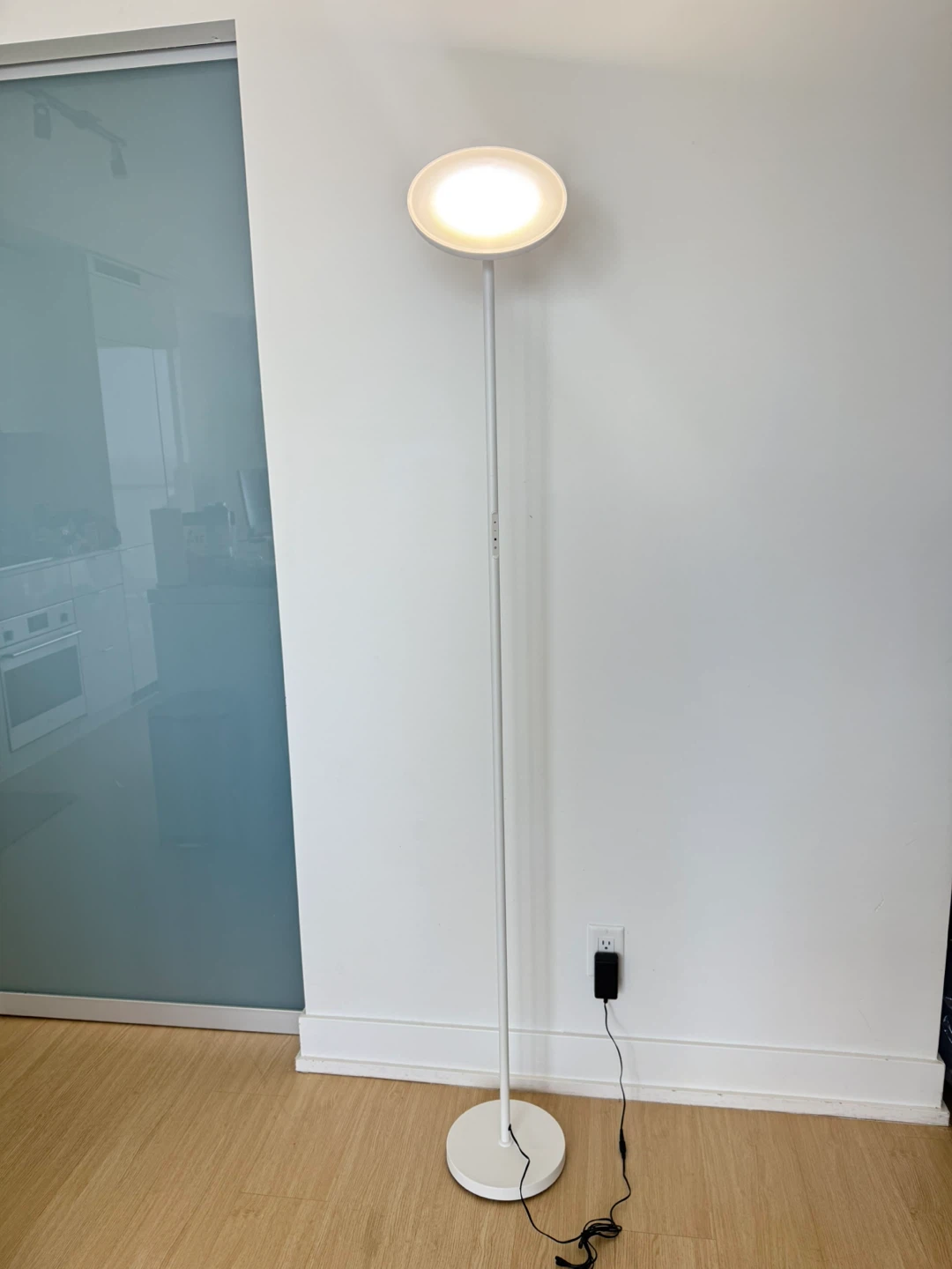 Modern LED Floor Lamp - Adjustable Brightness & Color