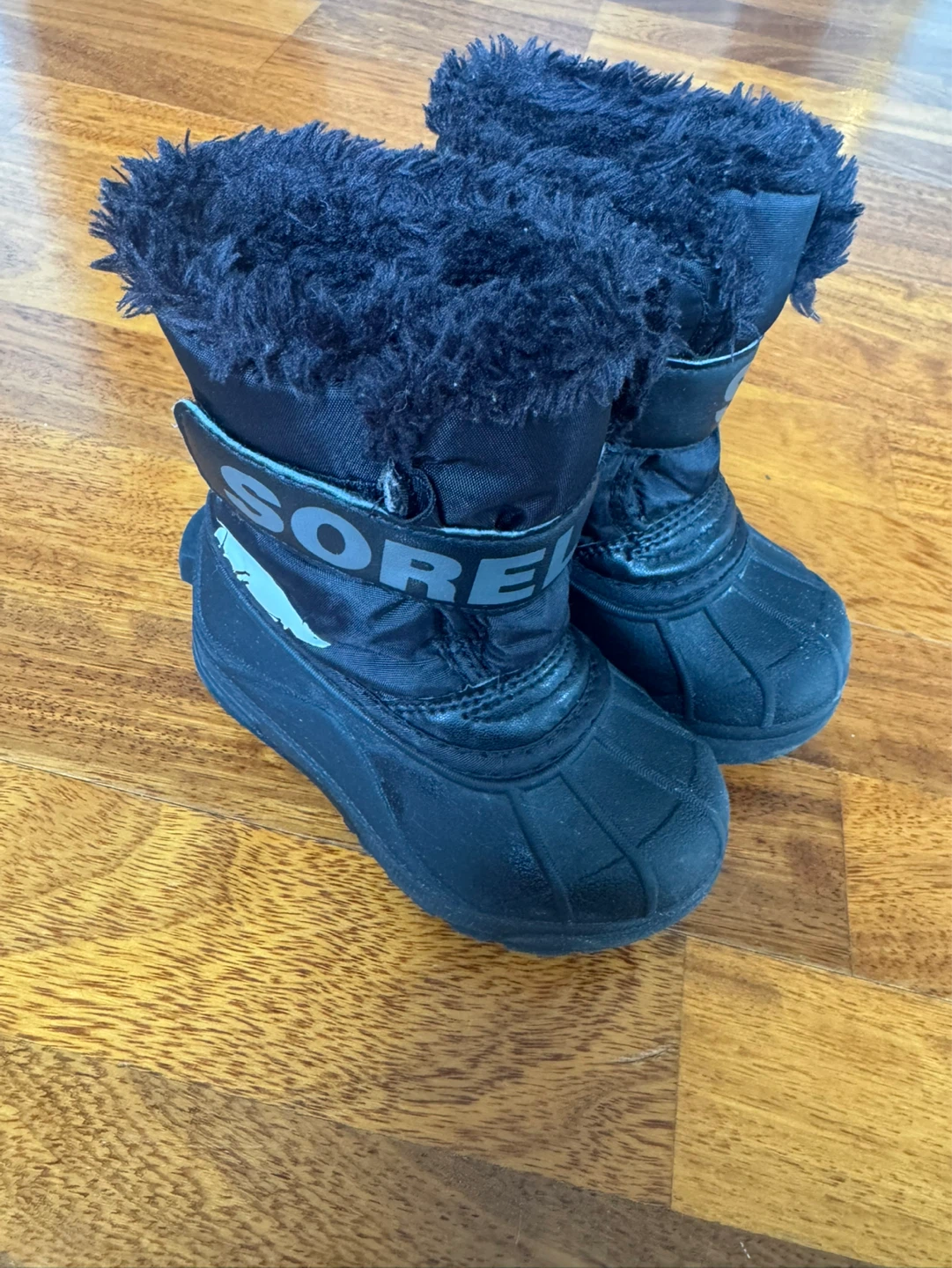 Sorel Black Winter Boots - Size 8 Kids - photo 4