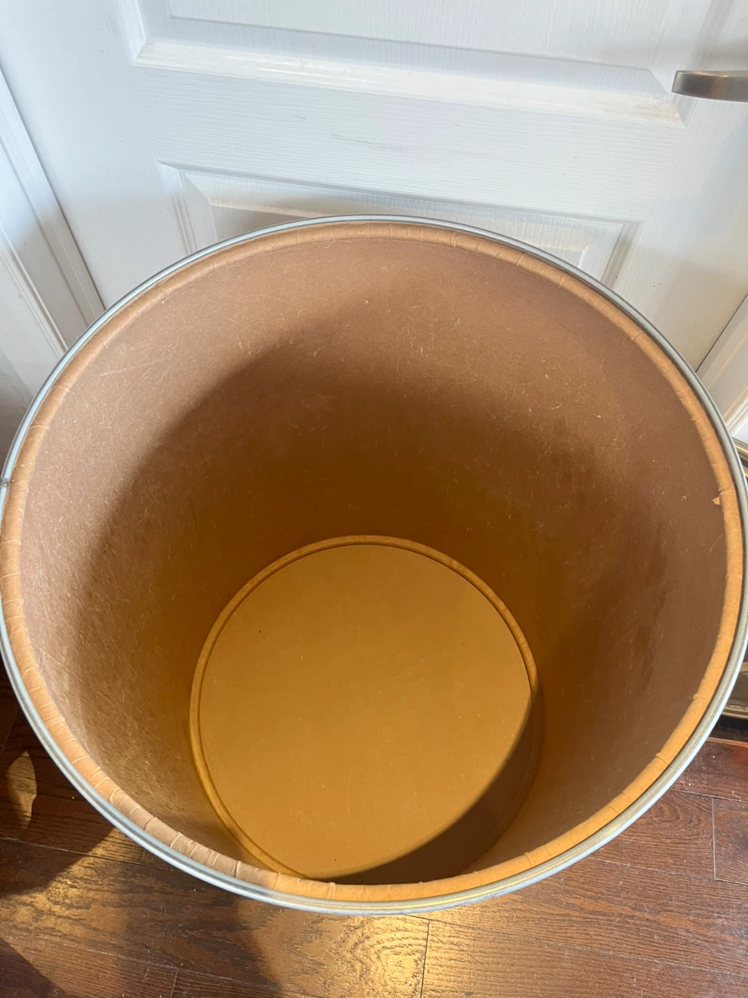 Cardboard Drum with Metal Lid - photo 2