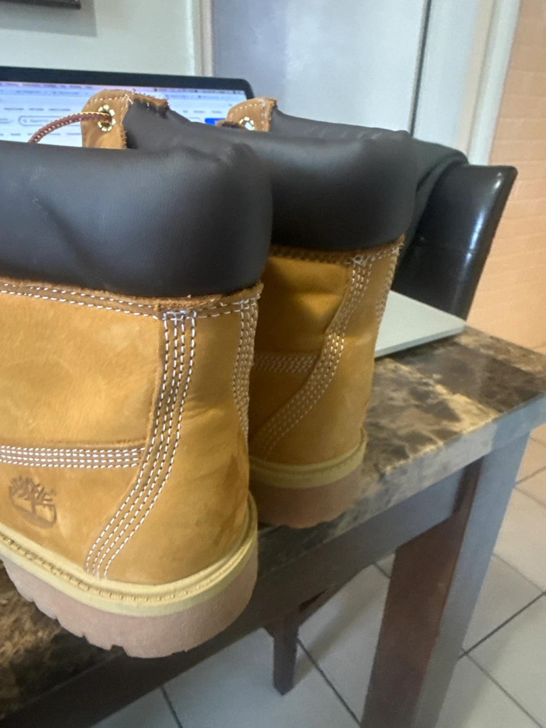 Timberland Classic Wheat Nubuck Boots - Size 8M - photo 3
