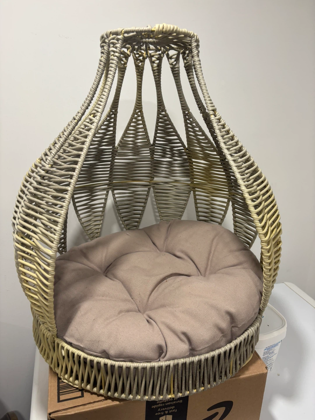 Wicker Pet Bed with Cushion