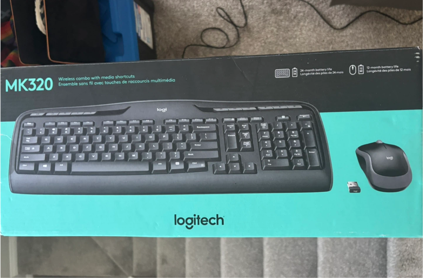 Logitech MK320 Wireless Keyboard and Mouse Combo