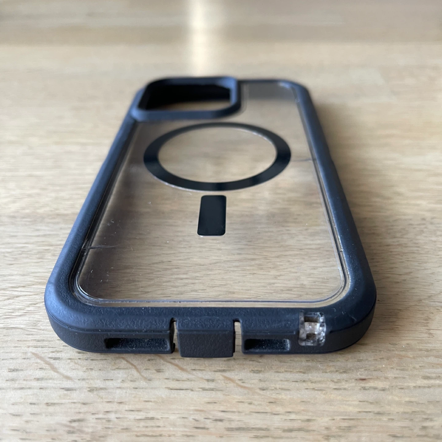 Otterbox defender iPhone 15 pro max XT MagSafe case - photo 4