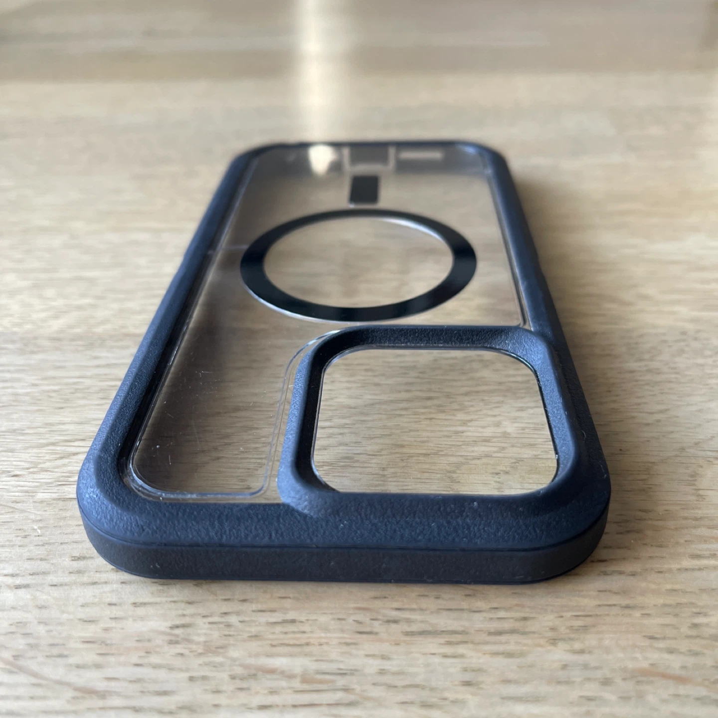Otterbox defender iPhone 15 pro max XT MagSafe case - photo 3