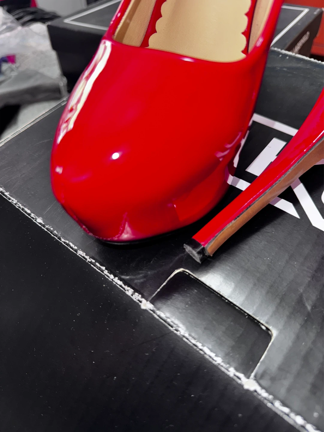 Red Patent Mary Jane Heels Size 7 - photo 5