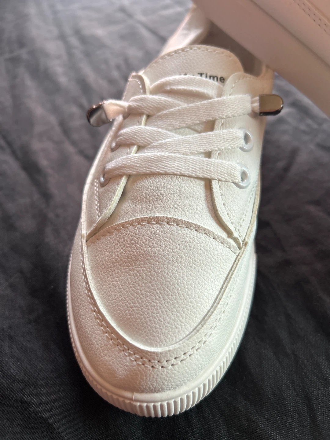 White Low-Top Fashion Sneakers - photo 2