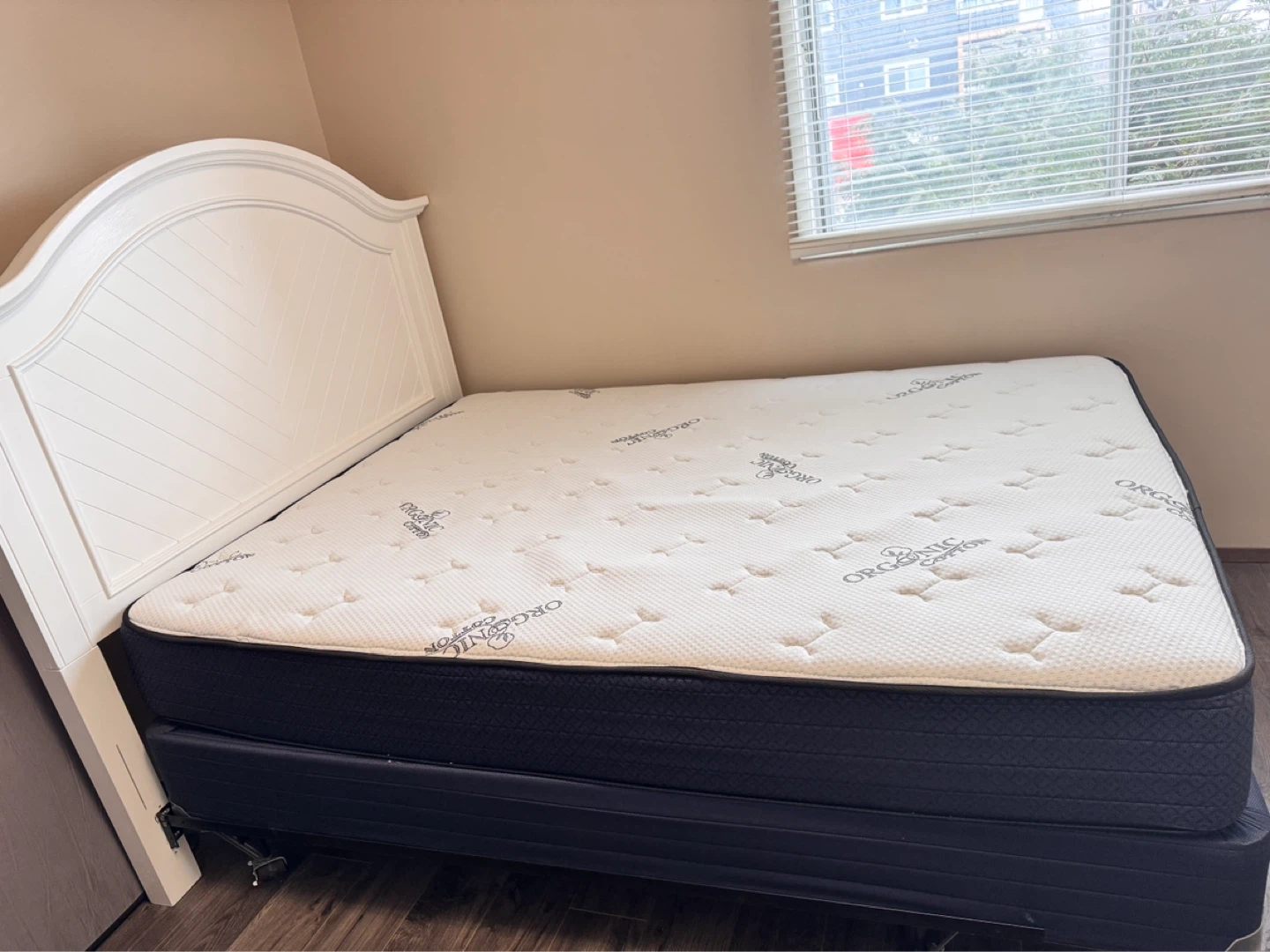 Organic Cotton Queen Mattress with Box Spring - photo 3