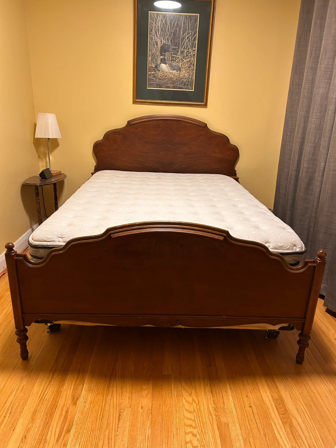 Double size bed