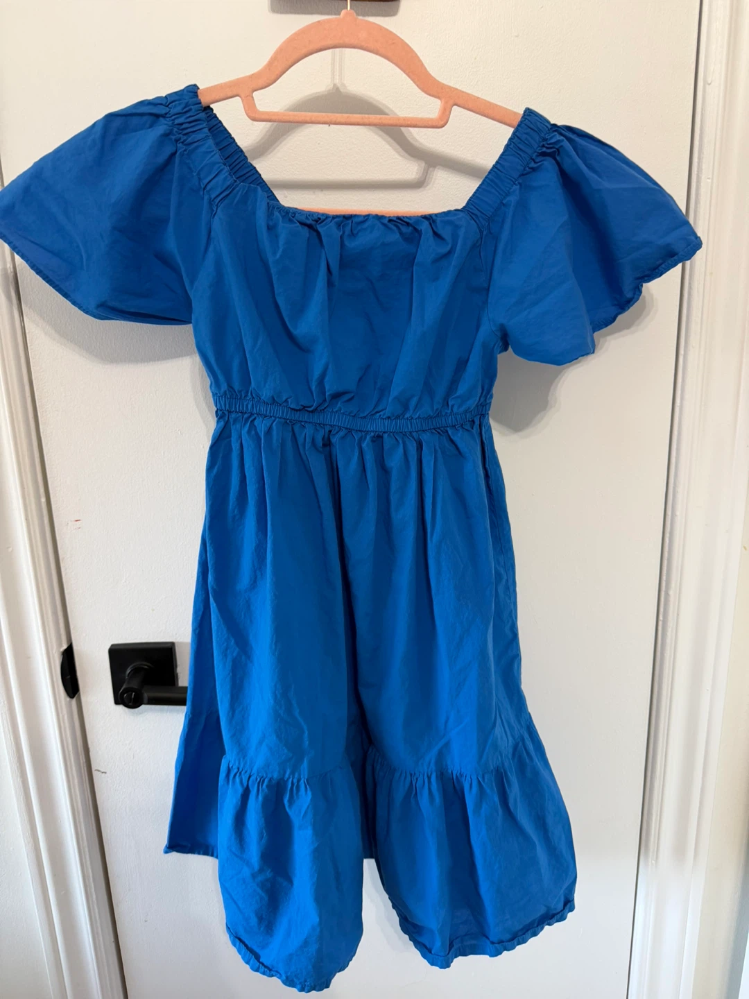7/8 girls stunning dress with back detail