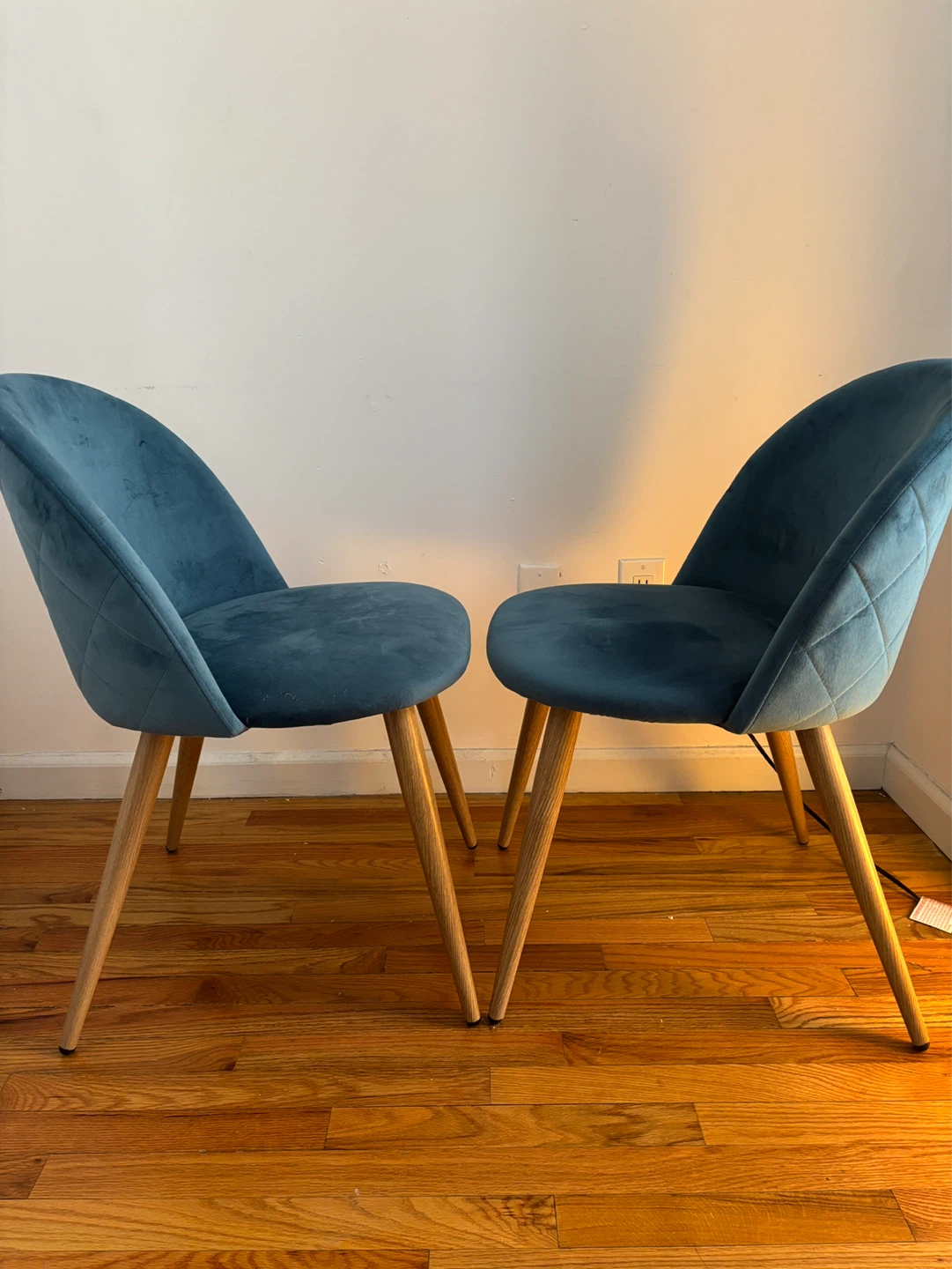 Velvet Accent Chairs - Set of 2 - photo 3