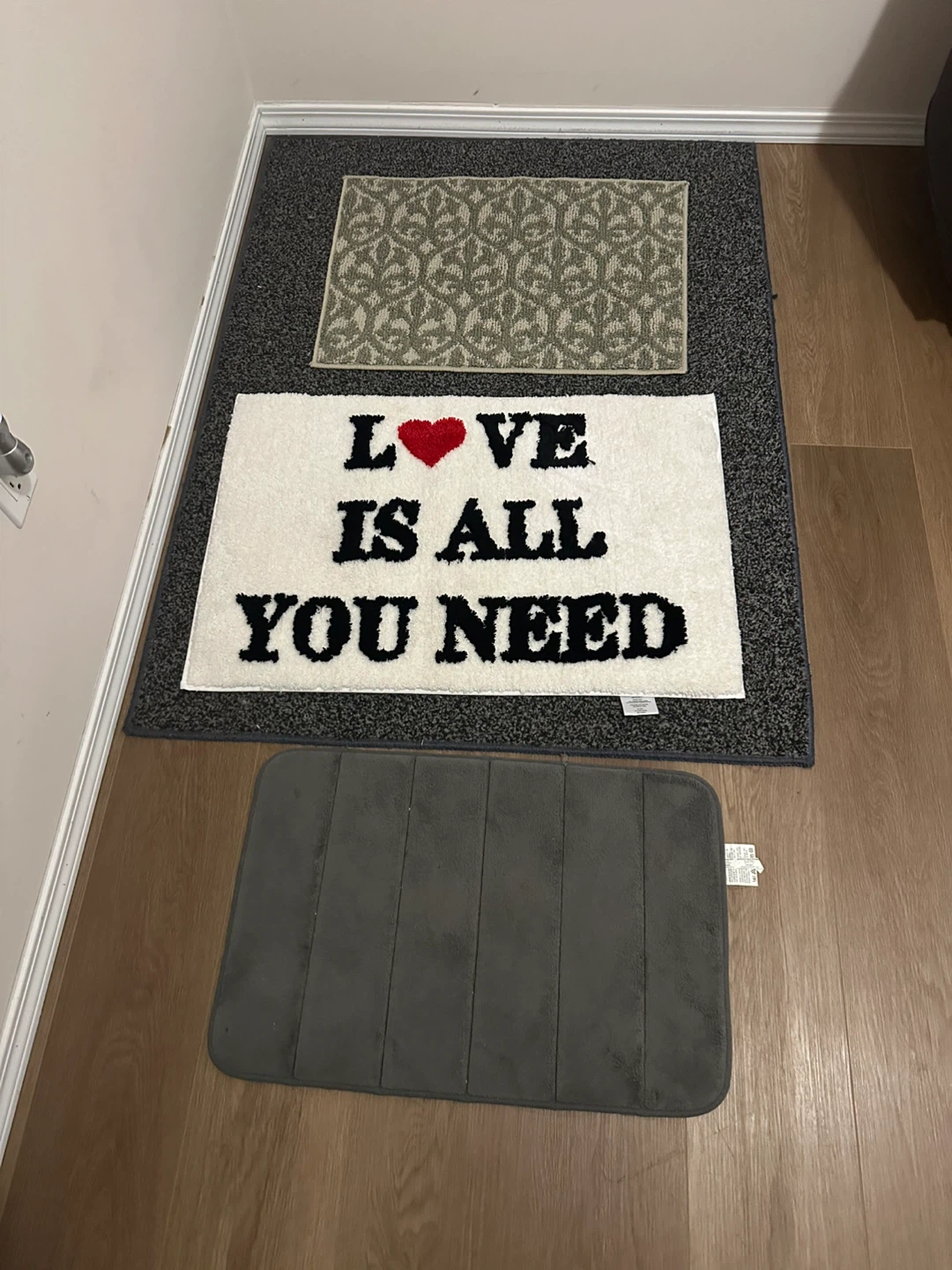 Assorted Rugs and Mats - photo 3