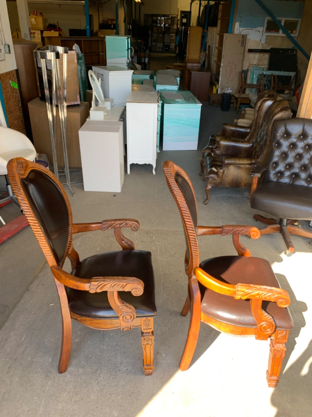 2 Carved Wood Vintage Chairs with Dark Leather Upholstery - photo 3