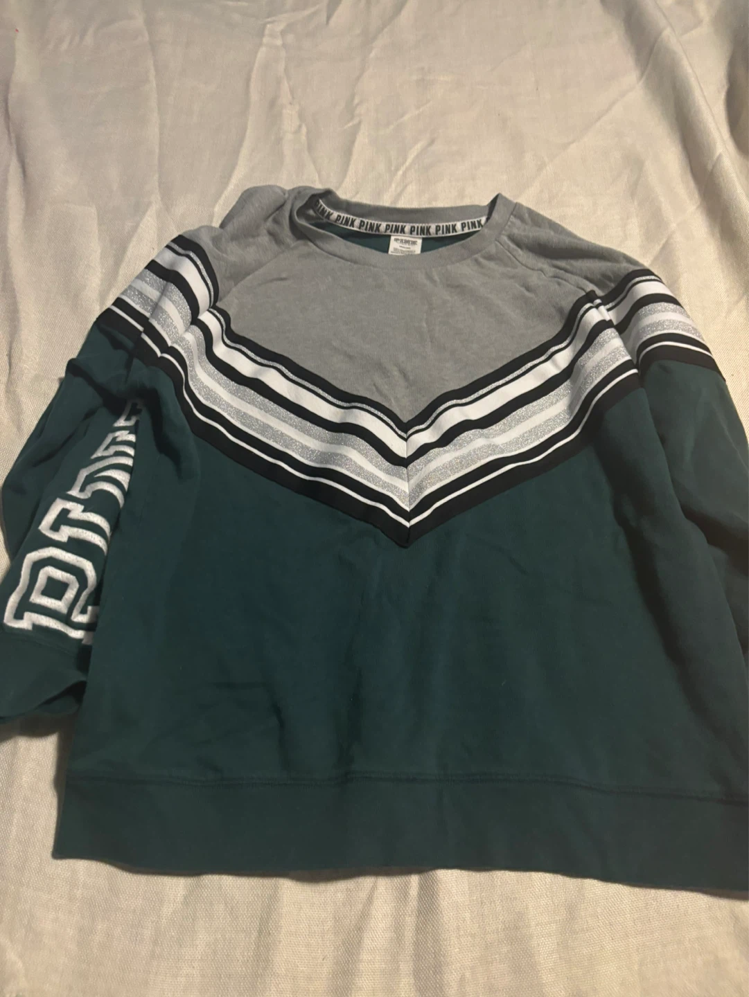 PINK by Victoria's Secret Grey & Green Chevron Sweatshirt