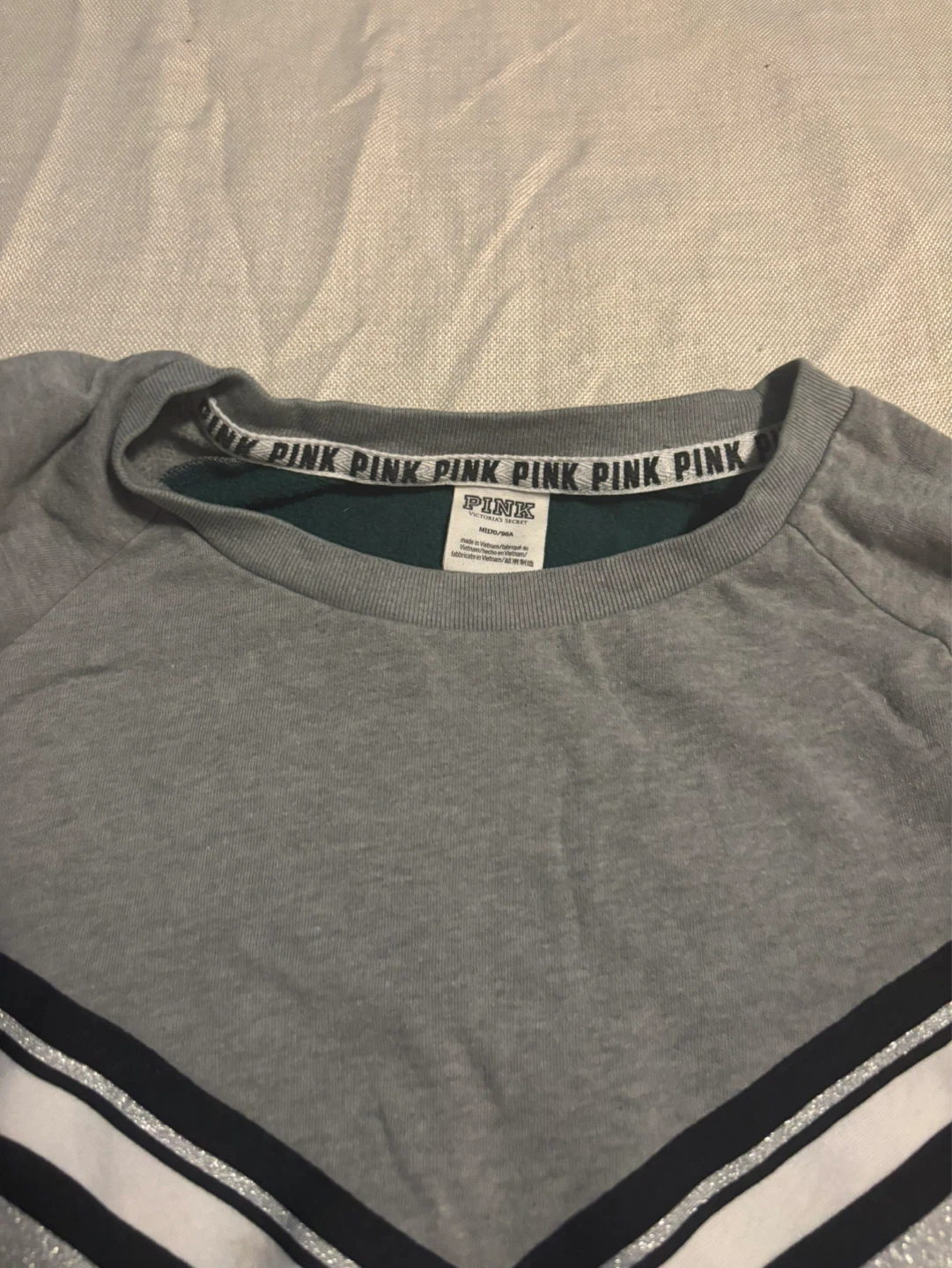 PINK by Victoria's Secret Grey & Green Chevron Sweatshirt - photo 2