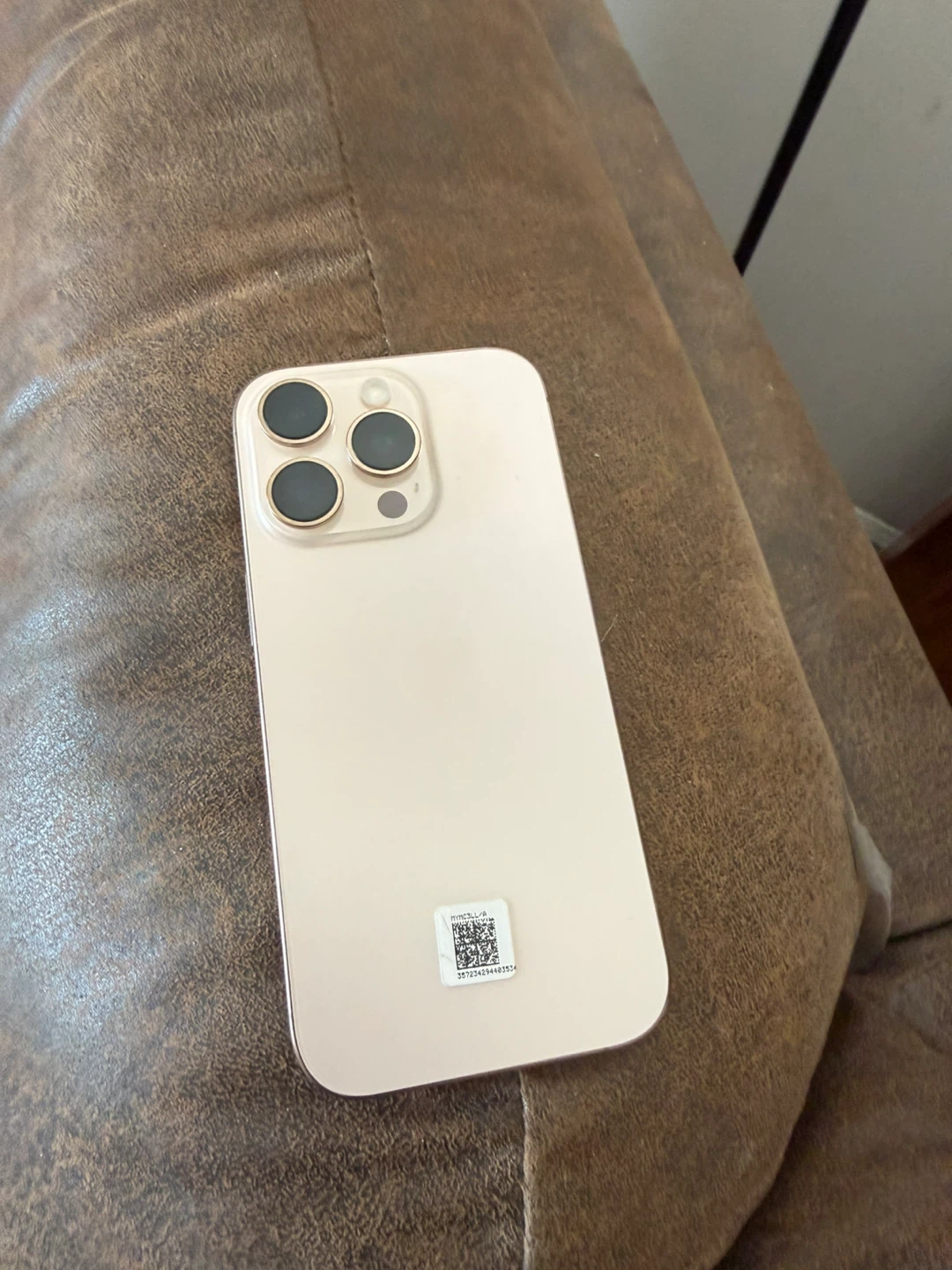 Apple iPhone 14 Pro - Gold - photo 2