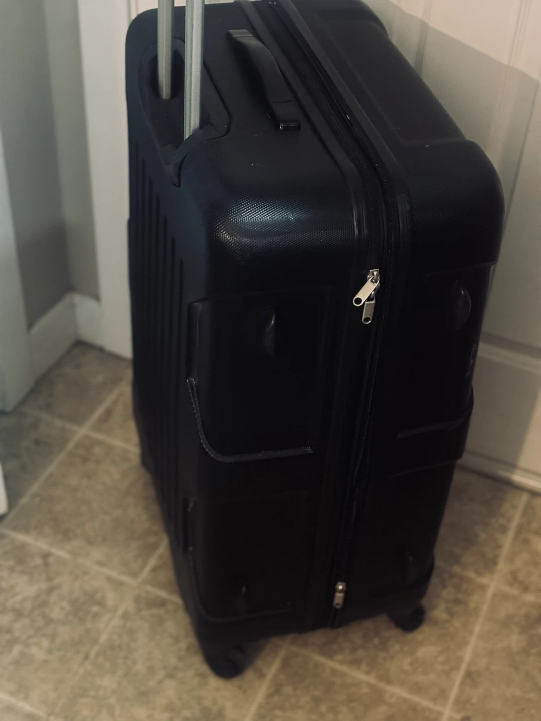 Black Saskatchewan Roughriders Hard Shell Suitcase - photo 3