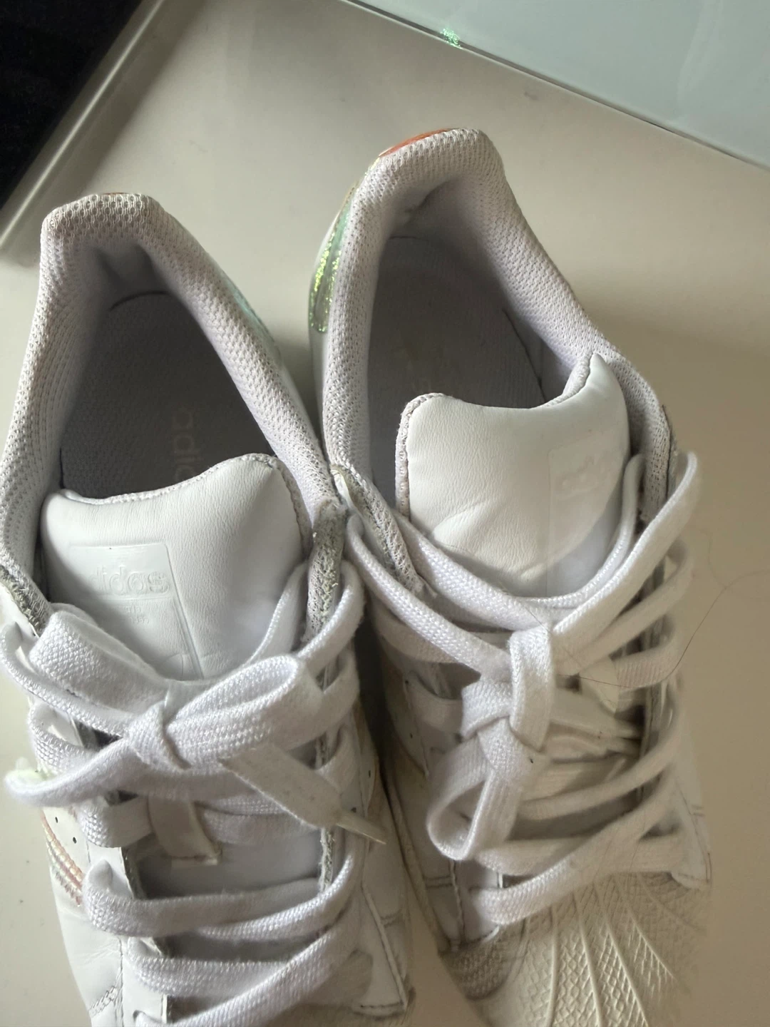 Size 3-5 Adidas running shoes - photo 2