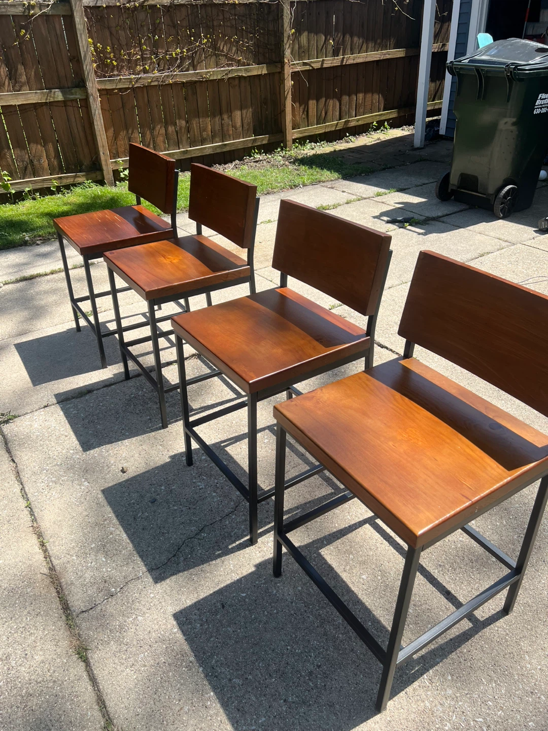 Set of 4 Wooden and Metal Bar Stools - photo 3