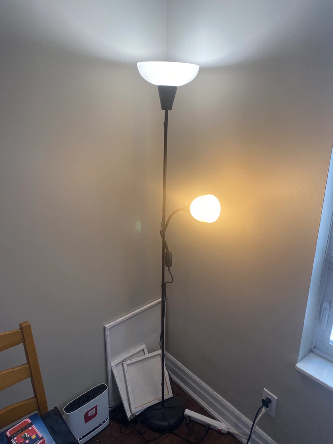 2 x IKEA Floor Lamps with Reading Light - Black - photo 2