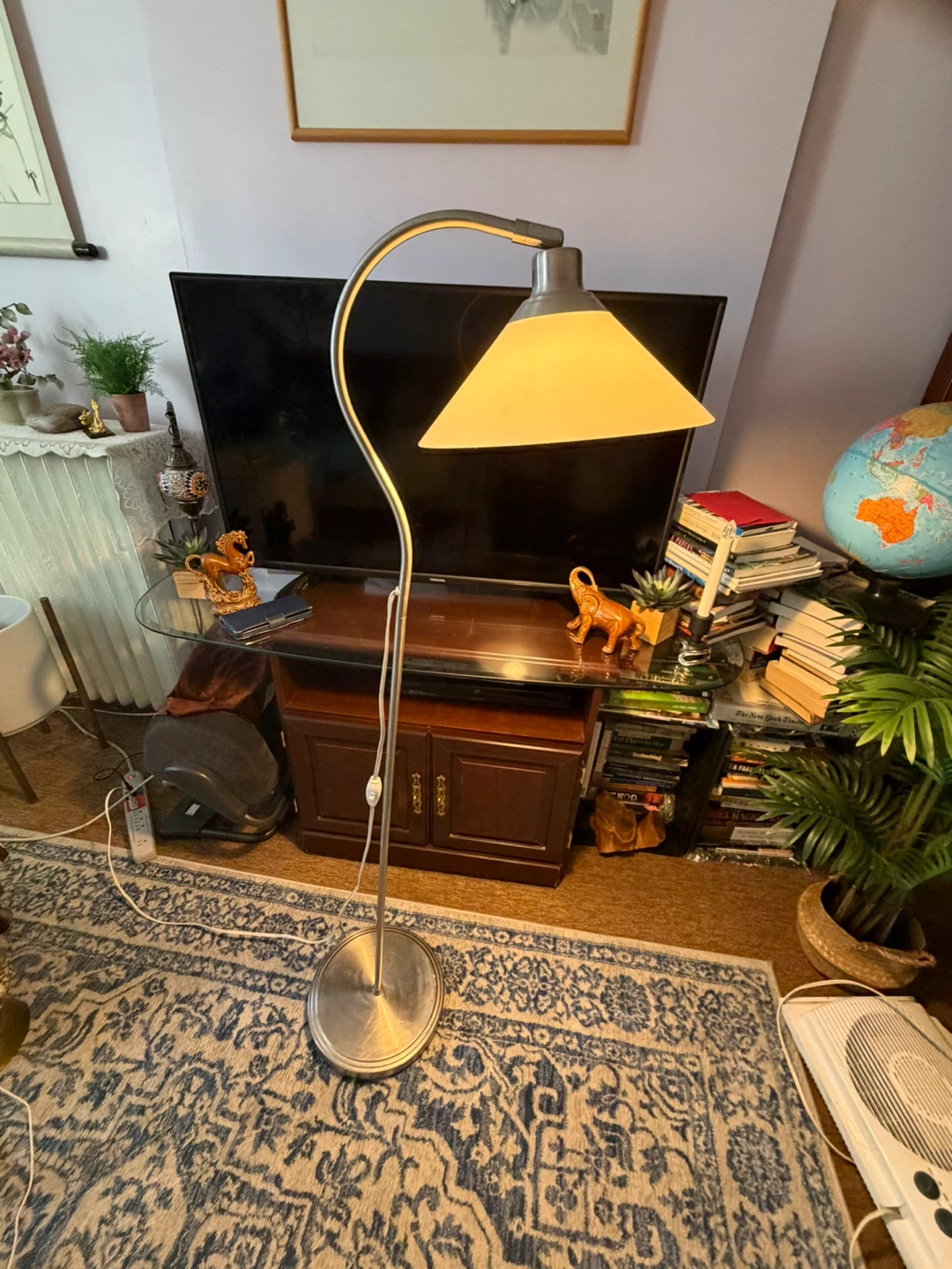Adjustable Gooseneck Floor Lamp