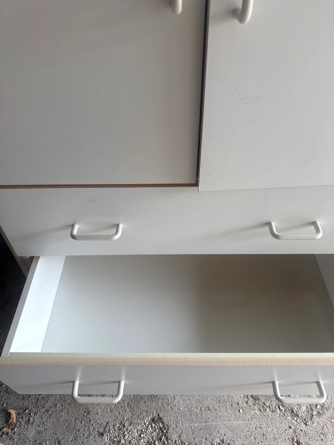 White Wardrobe with 3 Drawers - photo 3