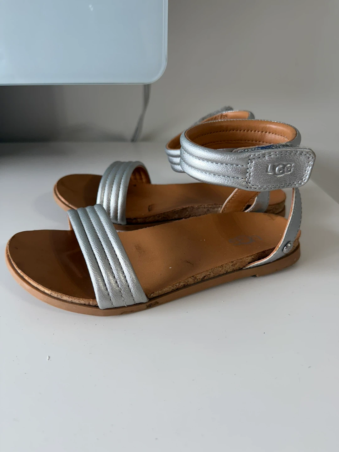 Girls size 1 Ugg sandals