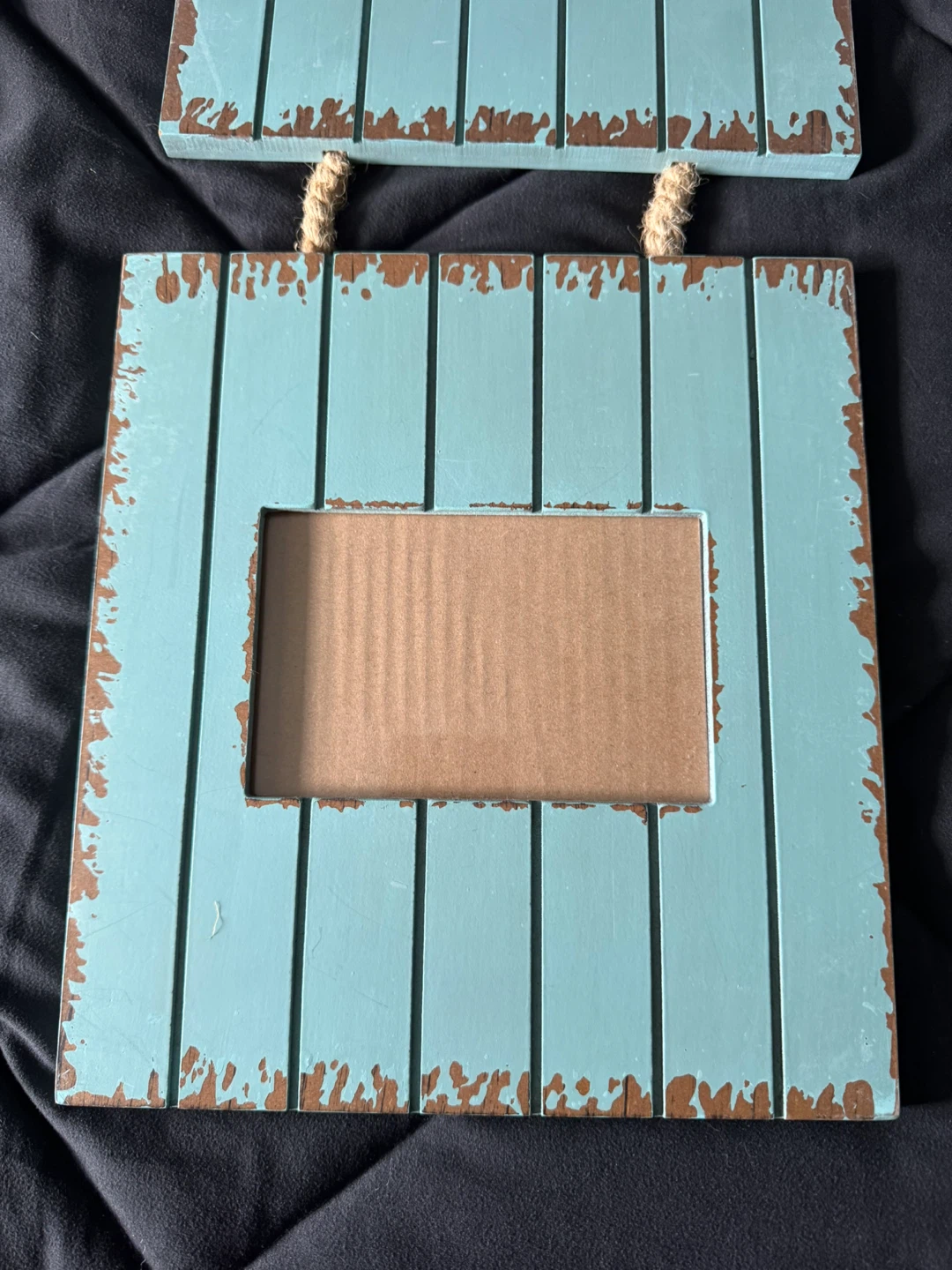 Set of 2 Light Blue Rustic Picture Frames with Rope Hangers - photo 2