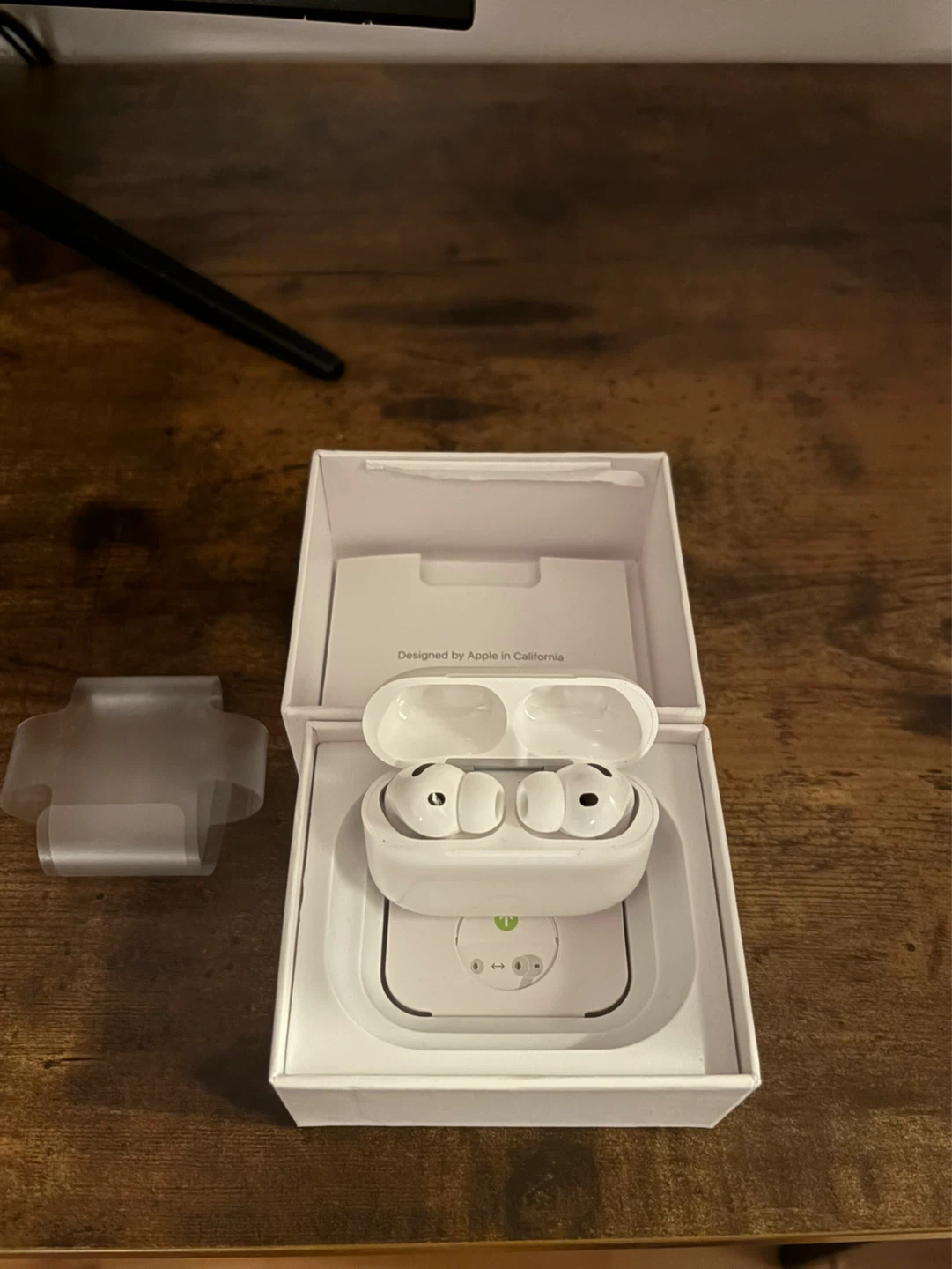 Apple AirPods Pro (3rd Gen) - photo 4
