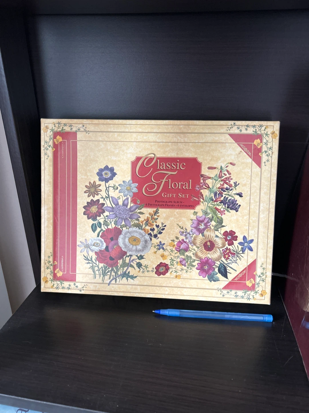 Classic Floral Gift Set - Photo Album & Envelopes