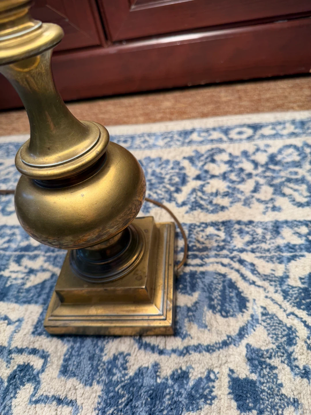 23” height Vintage Brass Table Lamp - photo 3