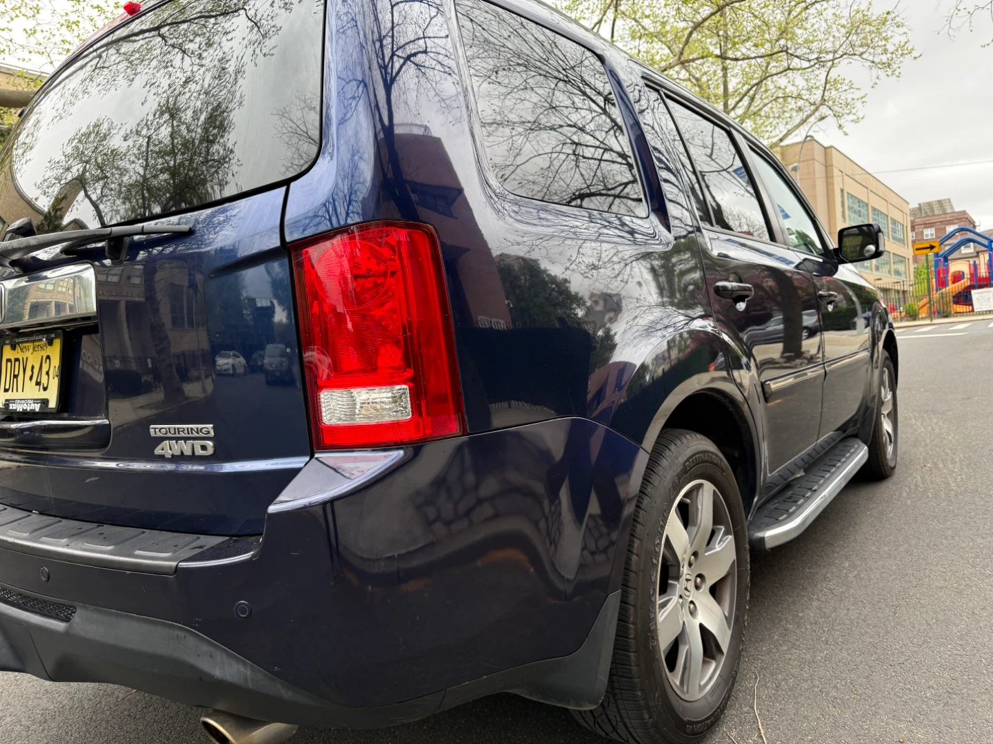 2014 Honda Pilot Touring 4WD SUV - photo 4